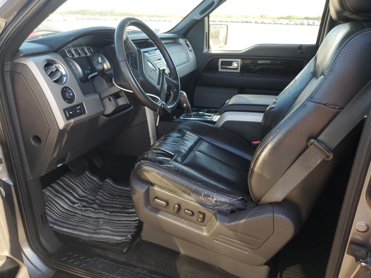 2010 Ford F-150 - Image 7