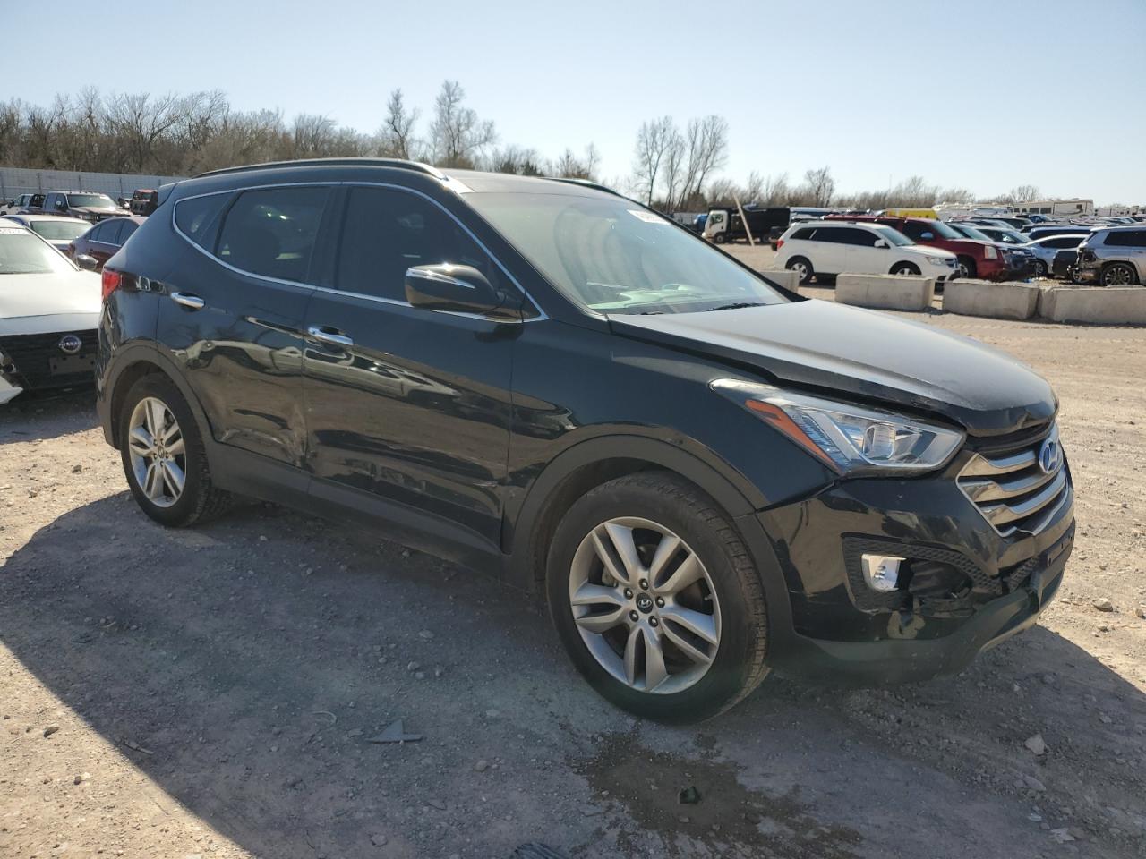 2015 Hyundai Santa Fe - Image 4