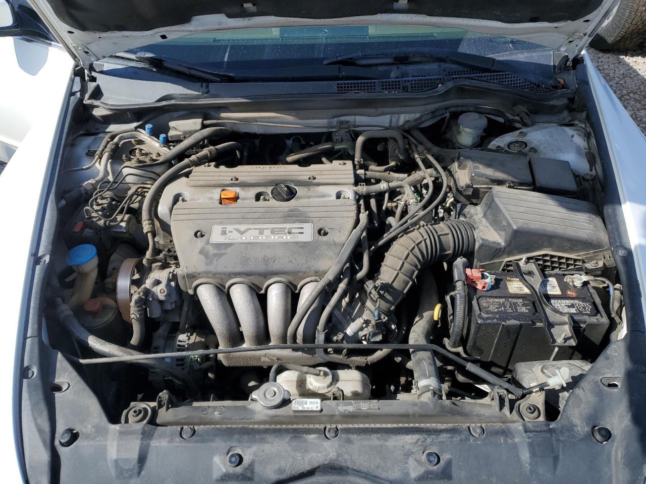 2003 Honda Accord - Image 11