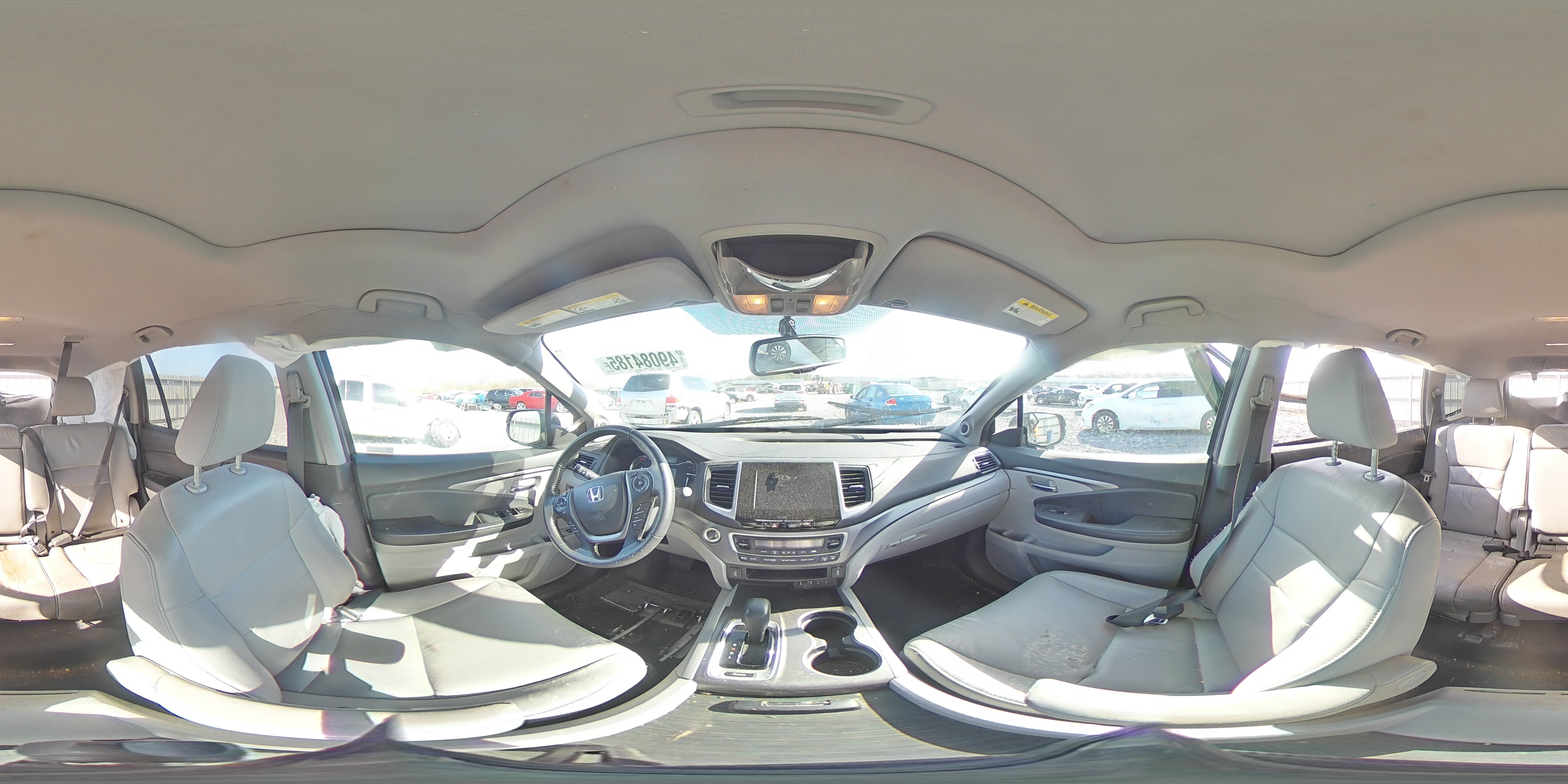 2018 Honda Pilot - Image 14