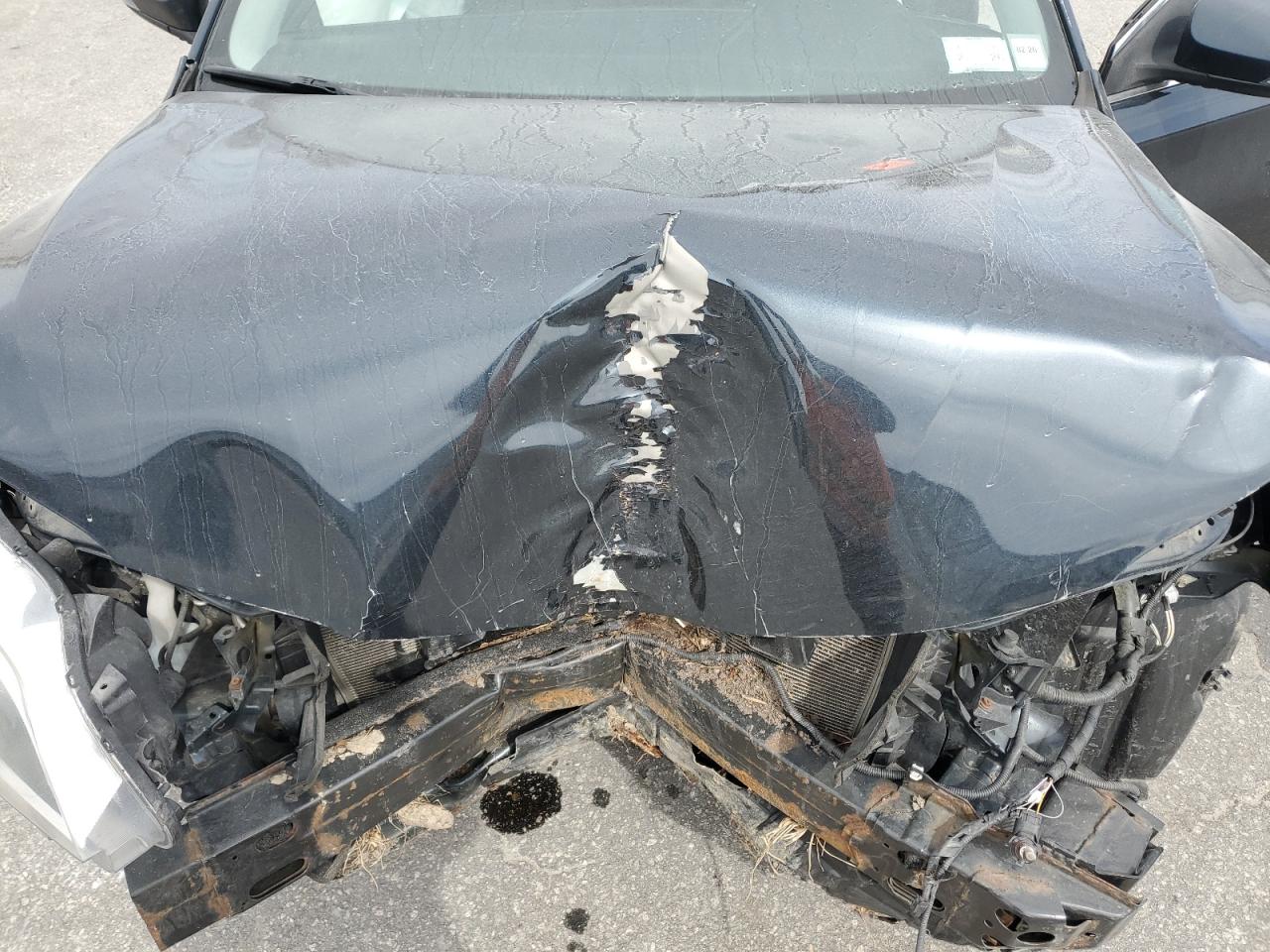 2016 Toyota Avalon - Image 12