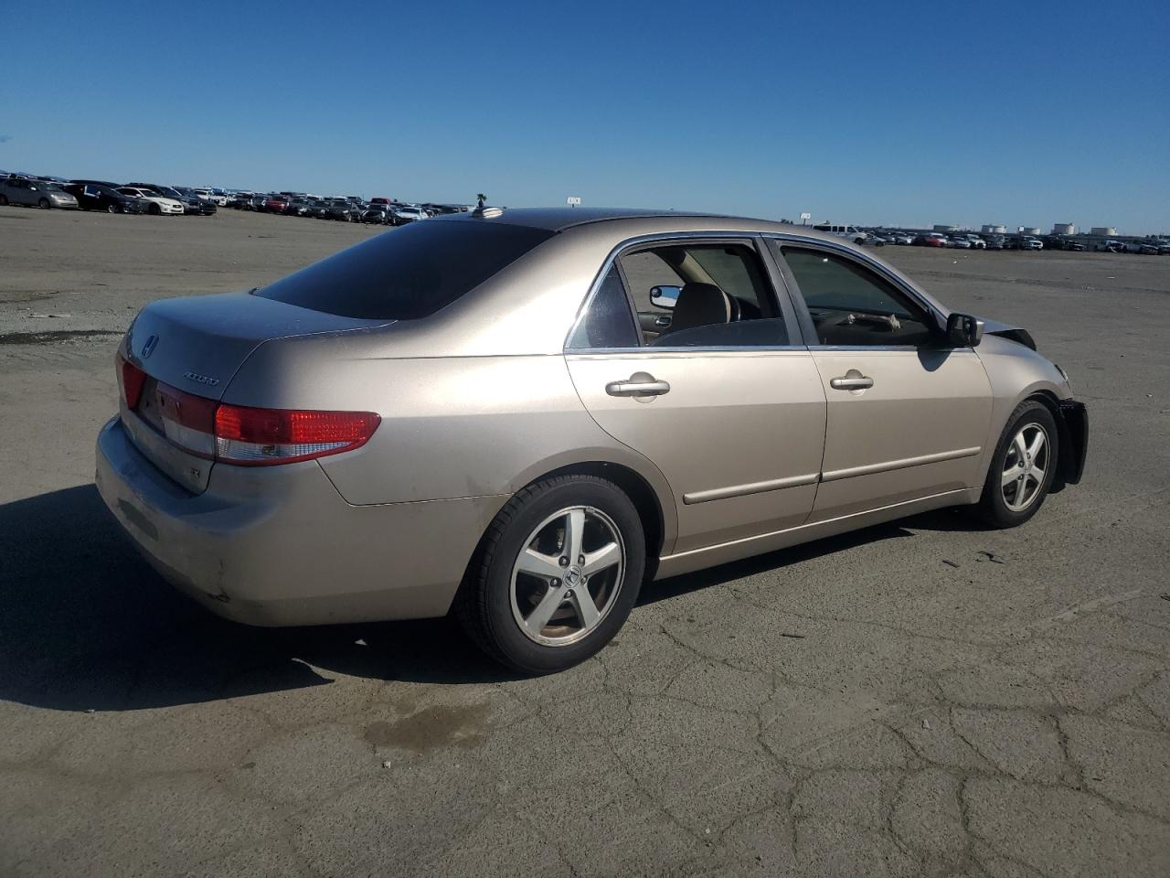 2004 Honda Accord - Image 3