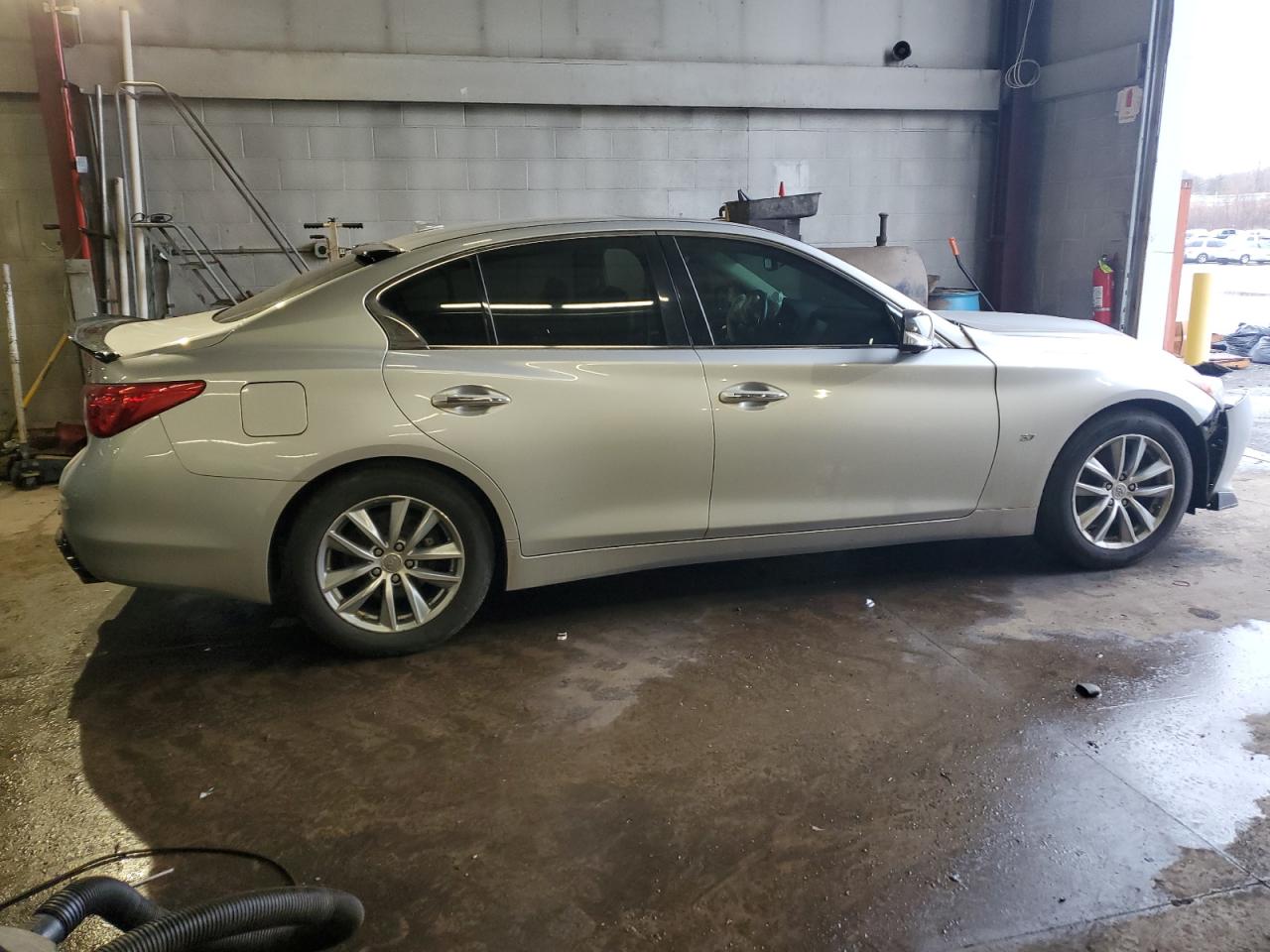 2014 Infiniti Q50 - Image 3