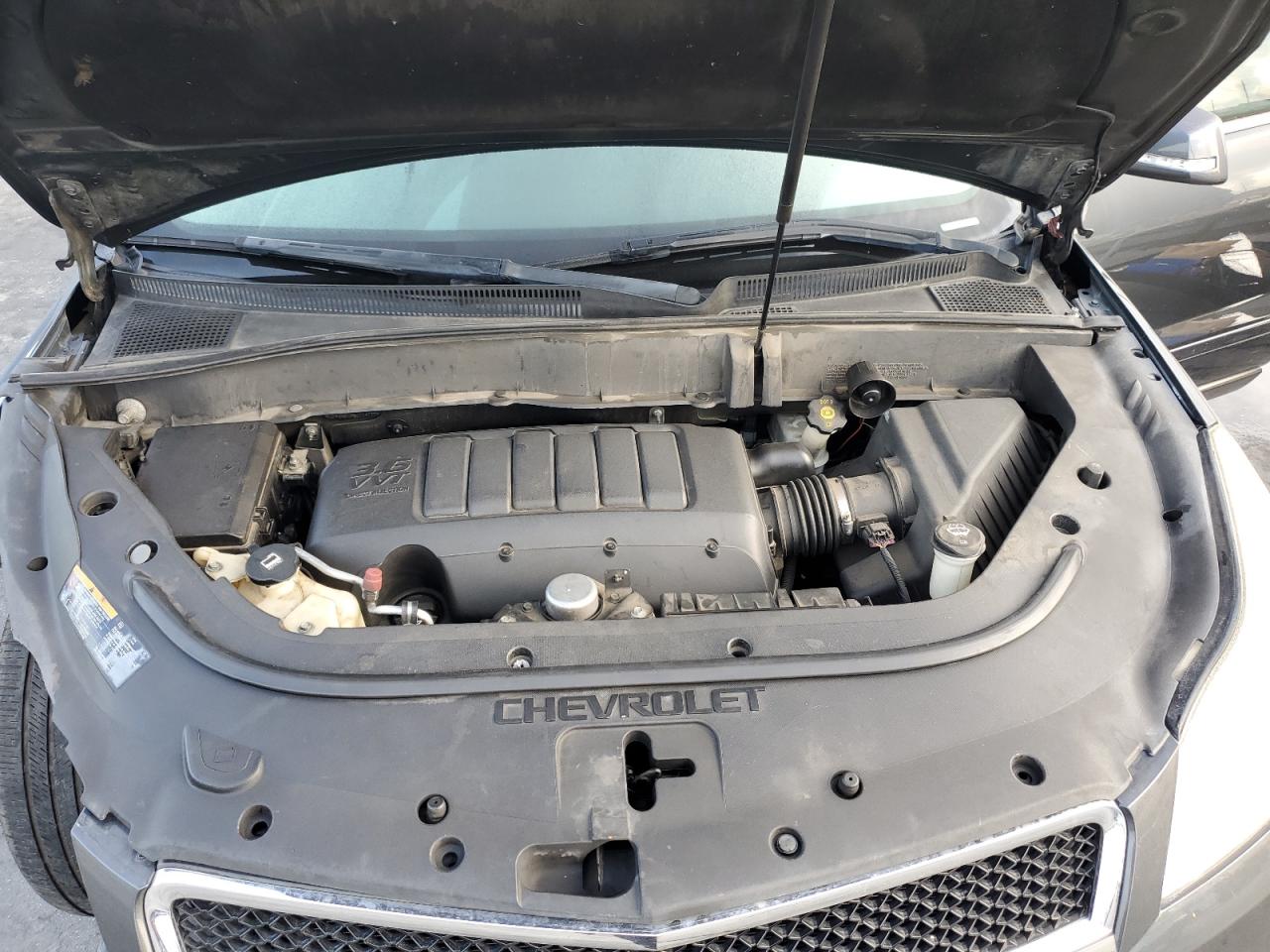 2011 Chevrolet Traverse - Image 13