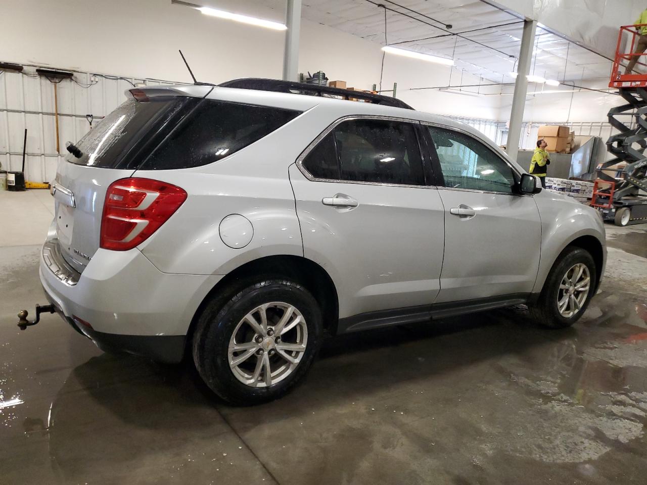 2016 Chevrolet Equinox - Image 3