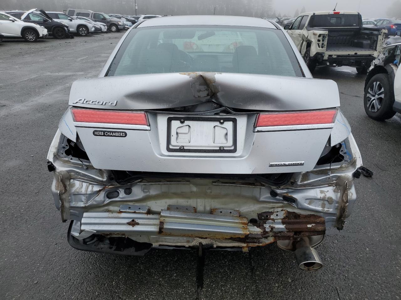 2012 Honda Accord - Image 6