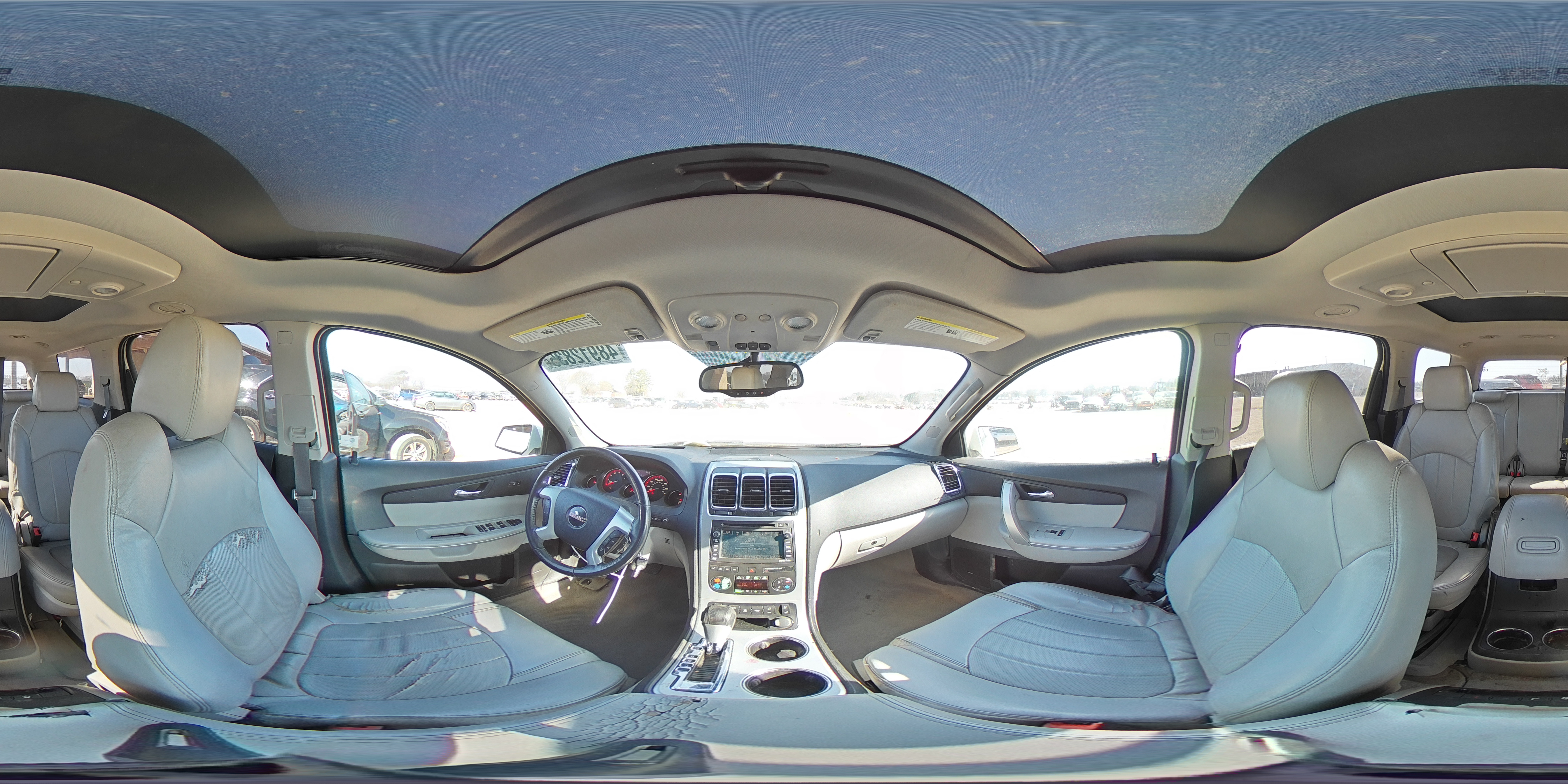 2011 GMC Acadia - Image 14