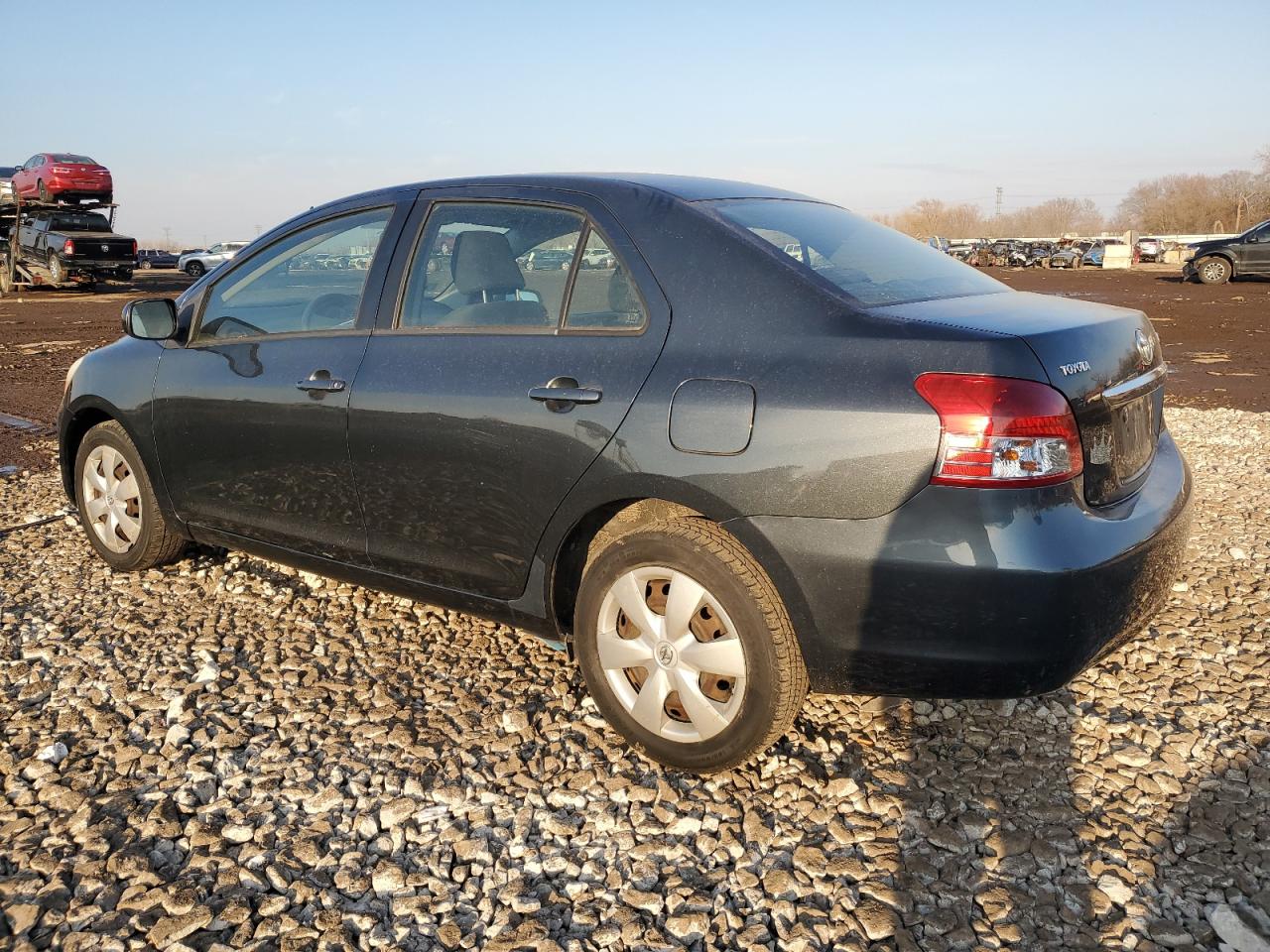 2008 Toyota Yaris - Image 2