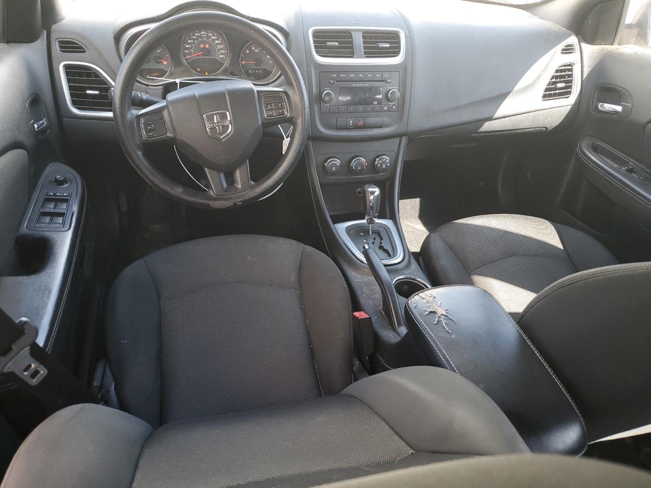 2014 Dodge Avenger - Image 8