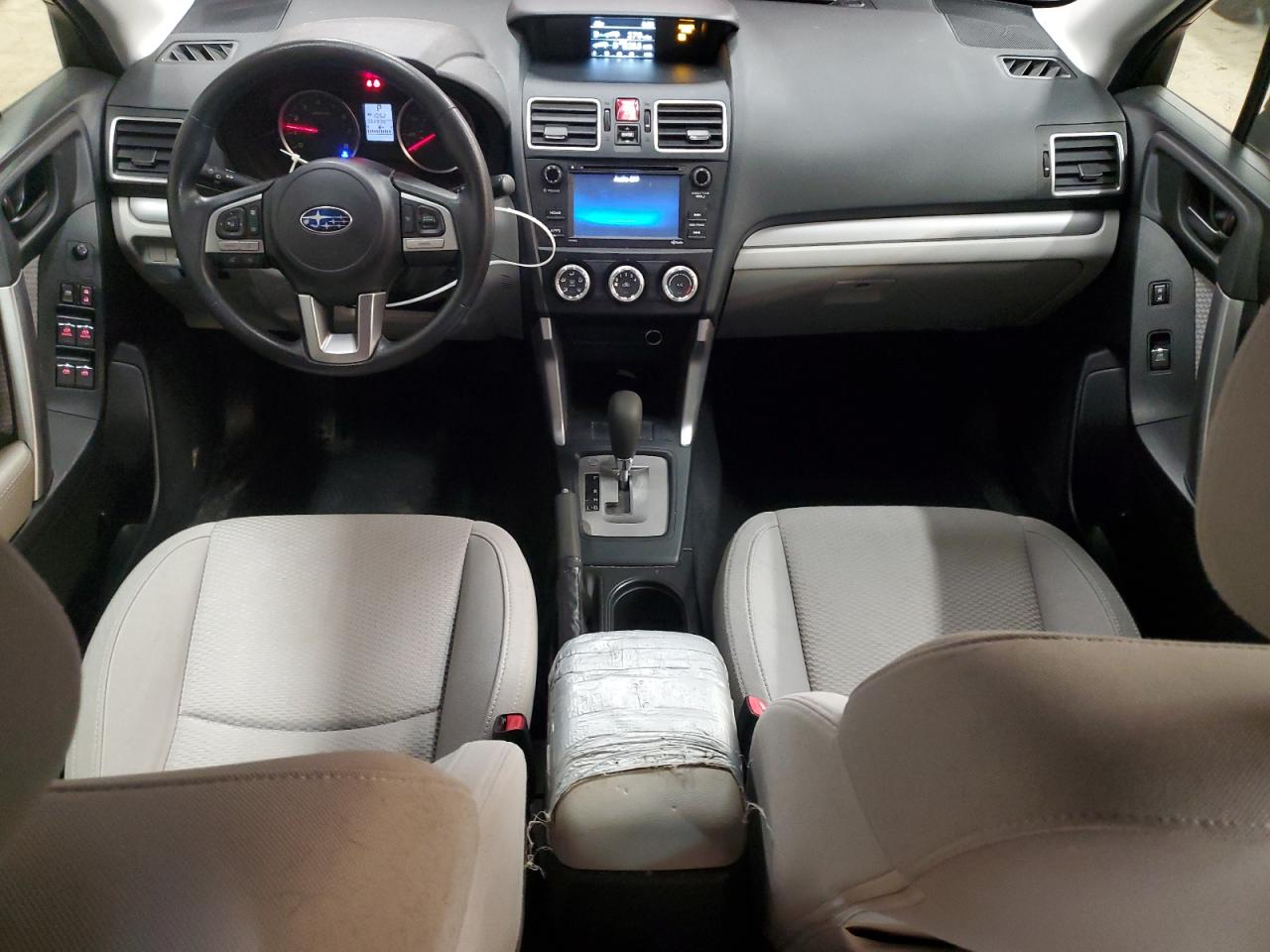 2017 Subaru Forester - Image 8