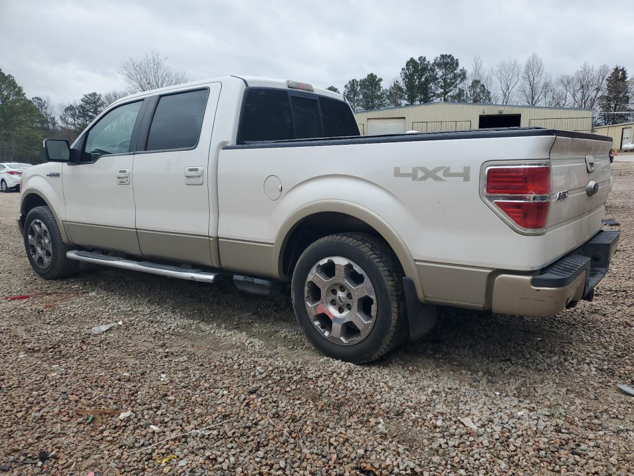 2010 Ford F-150 - Image 2