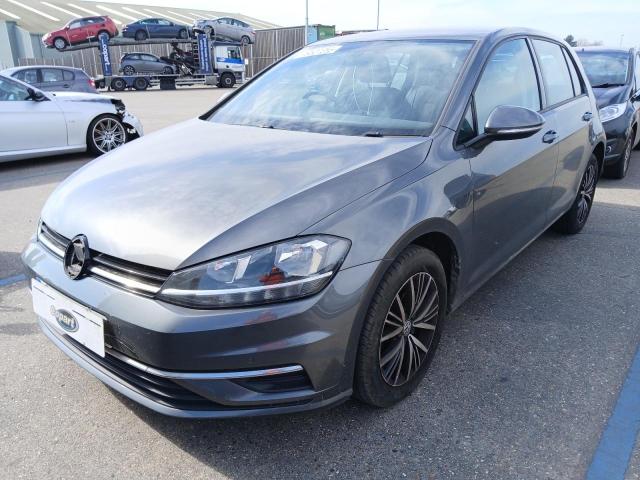 2018 VOLKSWAGEN GOLF SE NA
