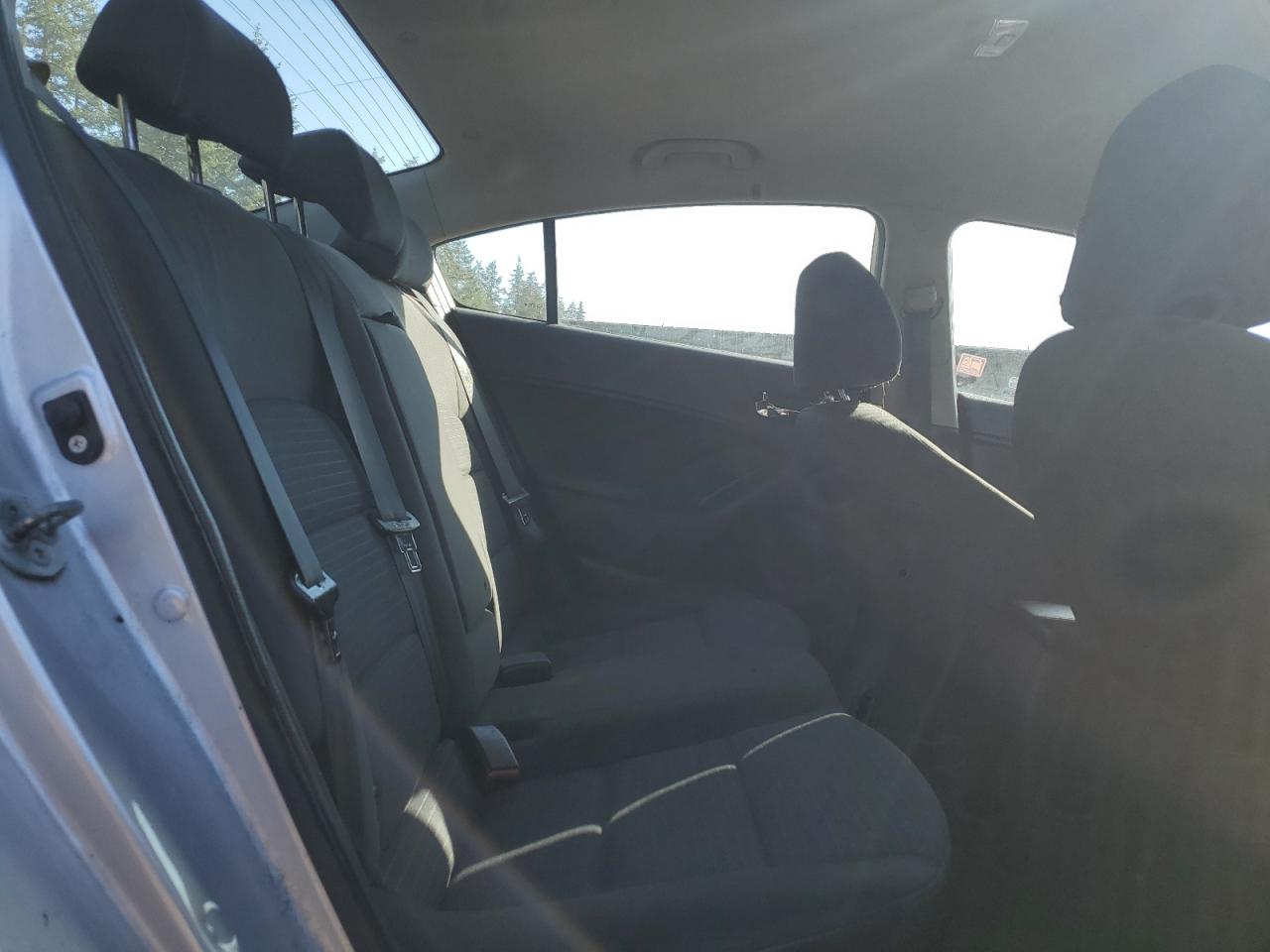 2014 Kia Forte - Image 11