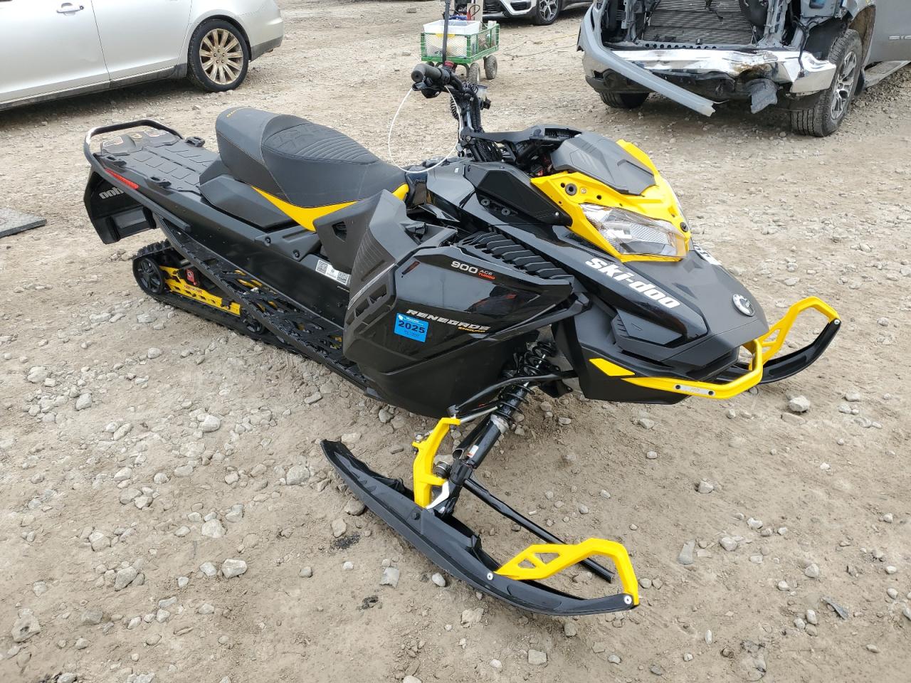 2023 Skidoo Renegade for Sale in Appleton, WI - Front End