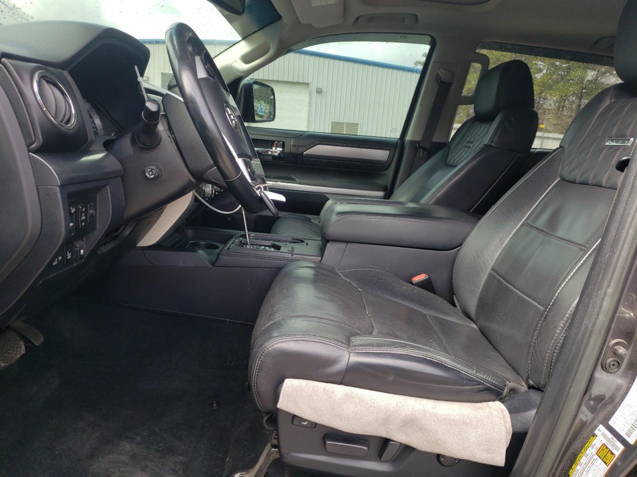 2017 Toyota Tundra - Image 7