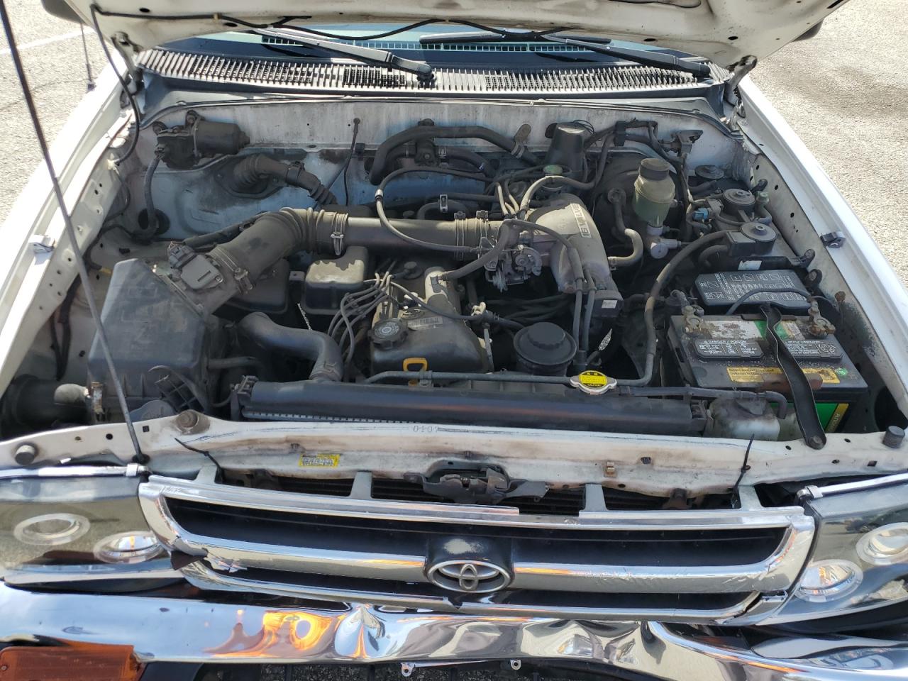 1999 Toyota Tacoma - Image 12