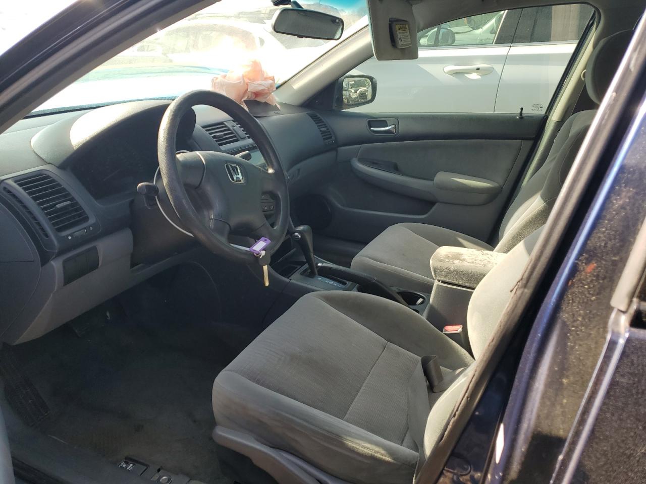 2005 Honda Accord - Image 7
