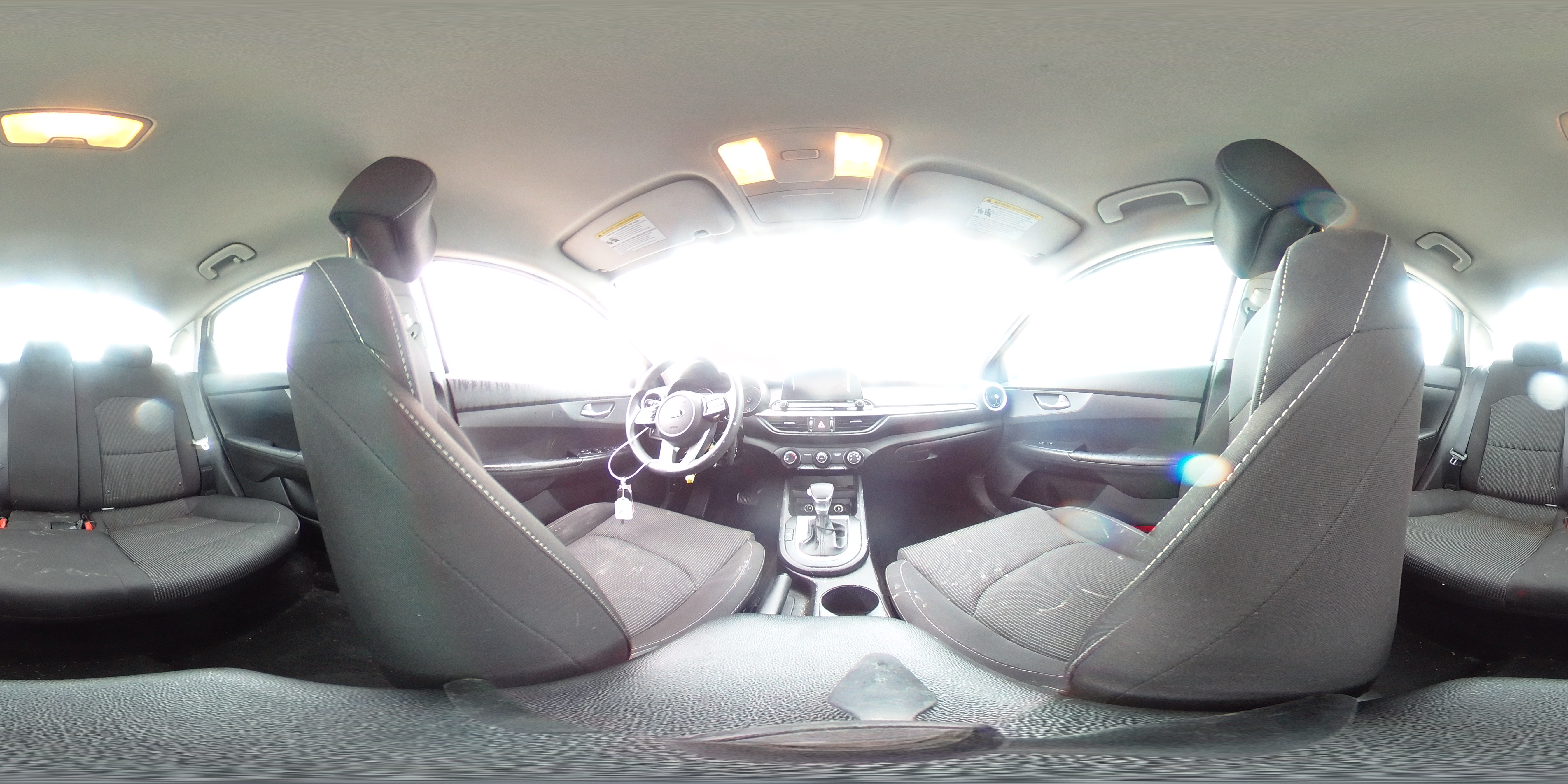 2020 Kia Forte - Image 14