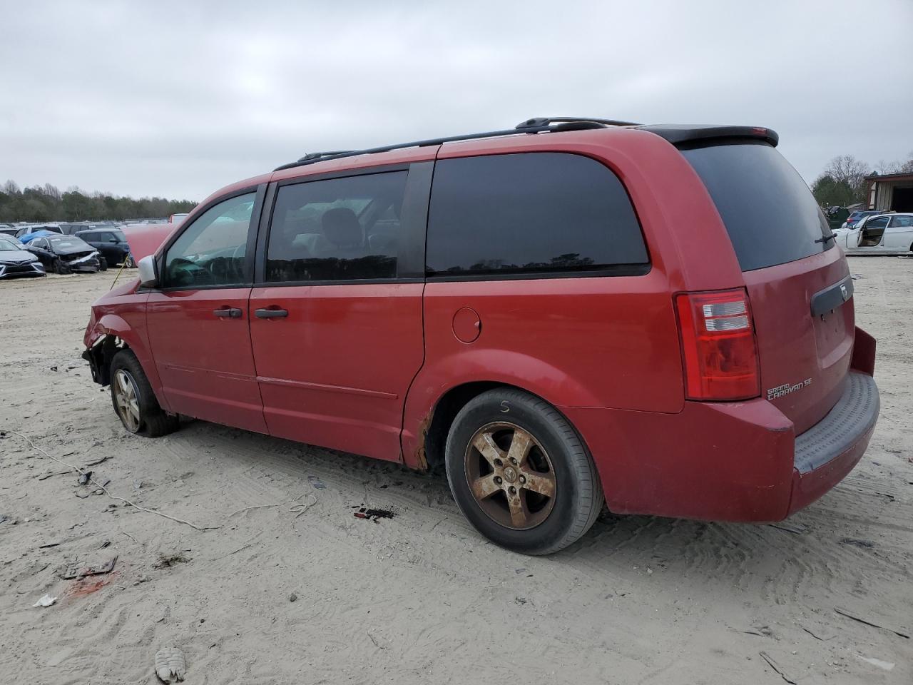 2008 Dodge Caravan - Image 2