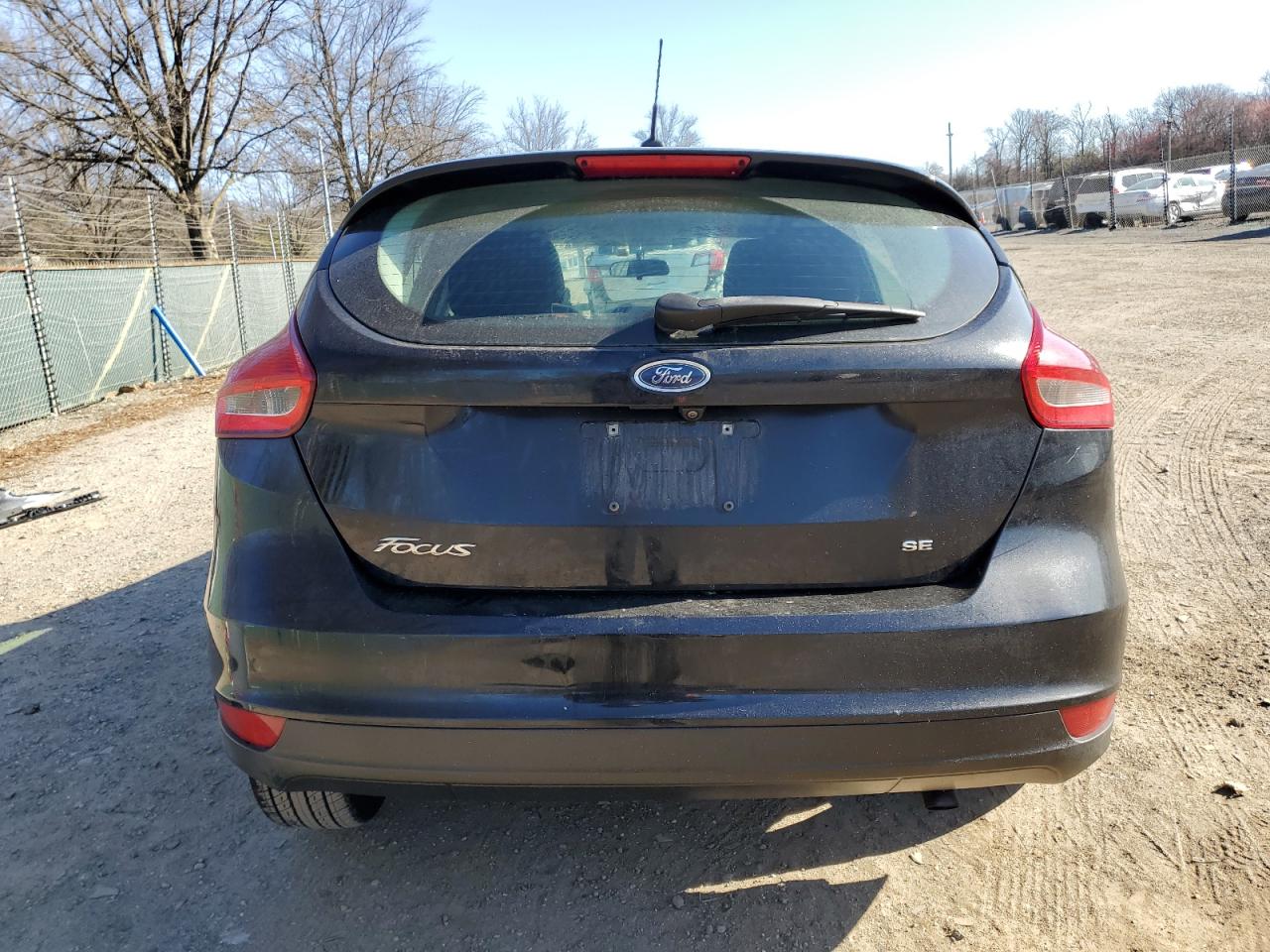 2018 Ford Focus Se VIN: 1FADP3K27JL291762 Lot: 50851165