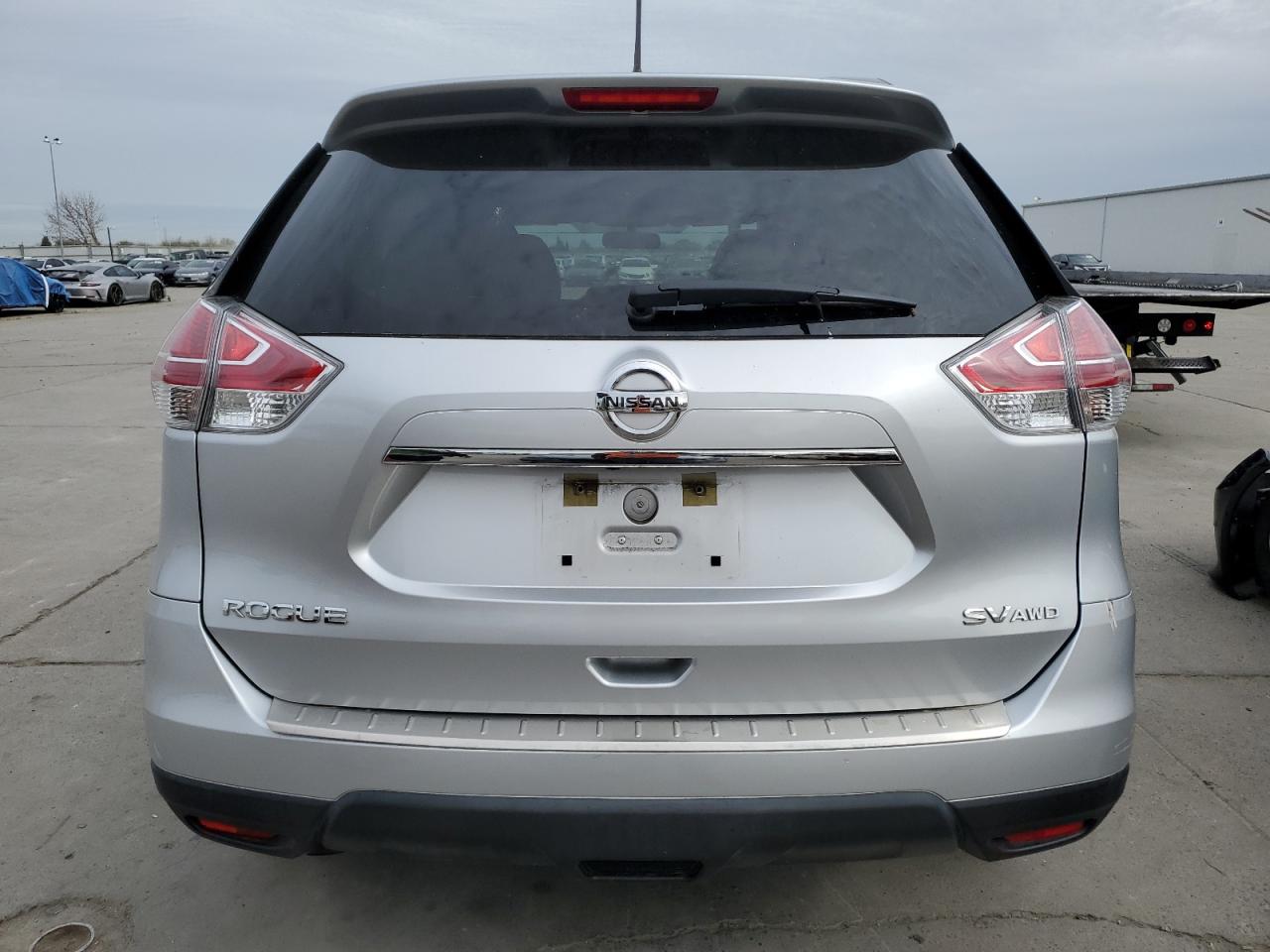 KNMAT2MV4GP720903 NISSAN ROGUE 2016