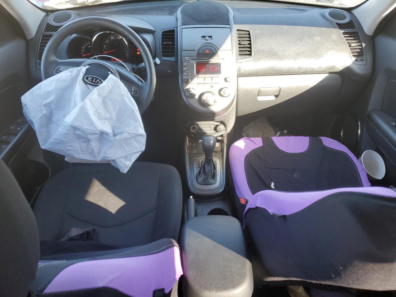 2011 Kia Soul + VIN: KNDJT2A24B7210439 Lot: 49473135