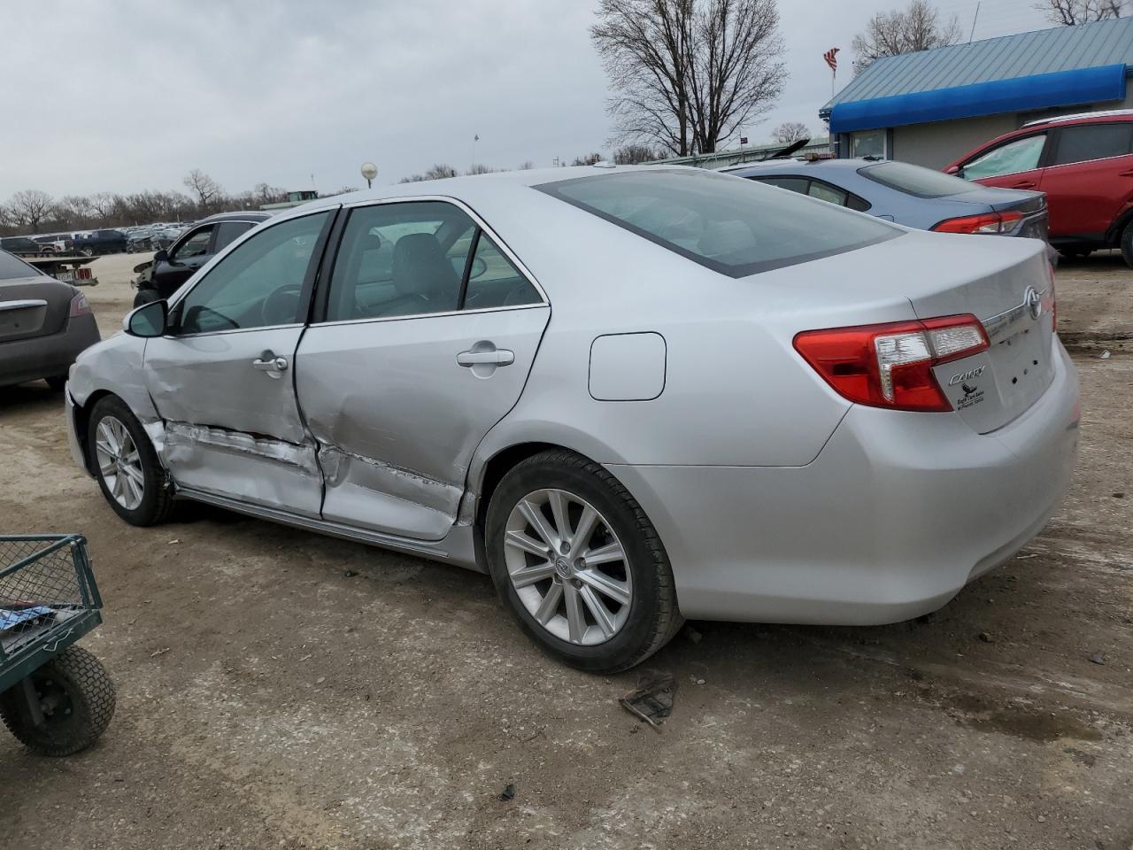 2014 Toyota Camry - Image 2