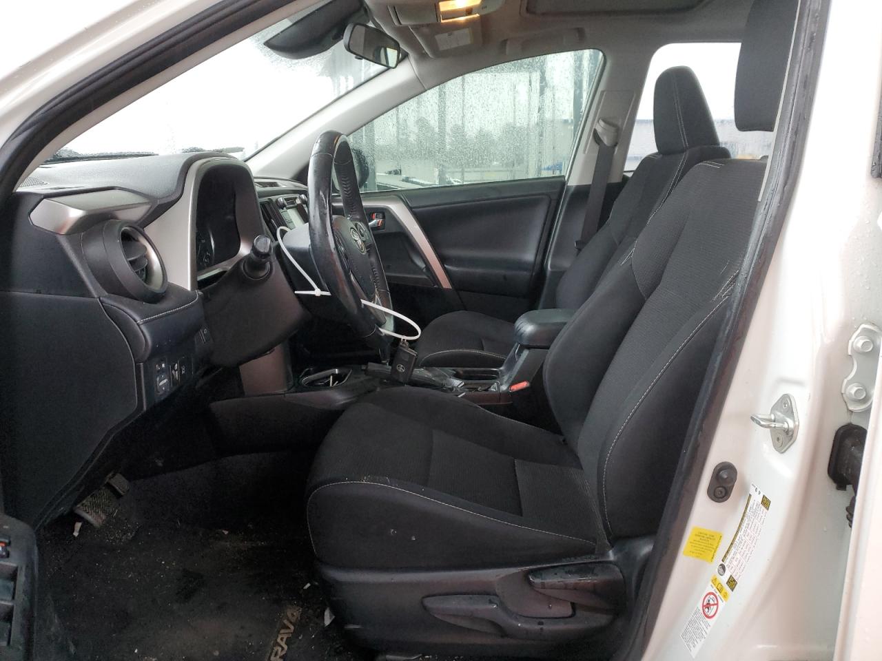 2018 Toyota RAV 4 - Image 7