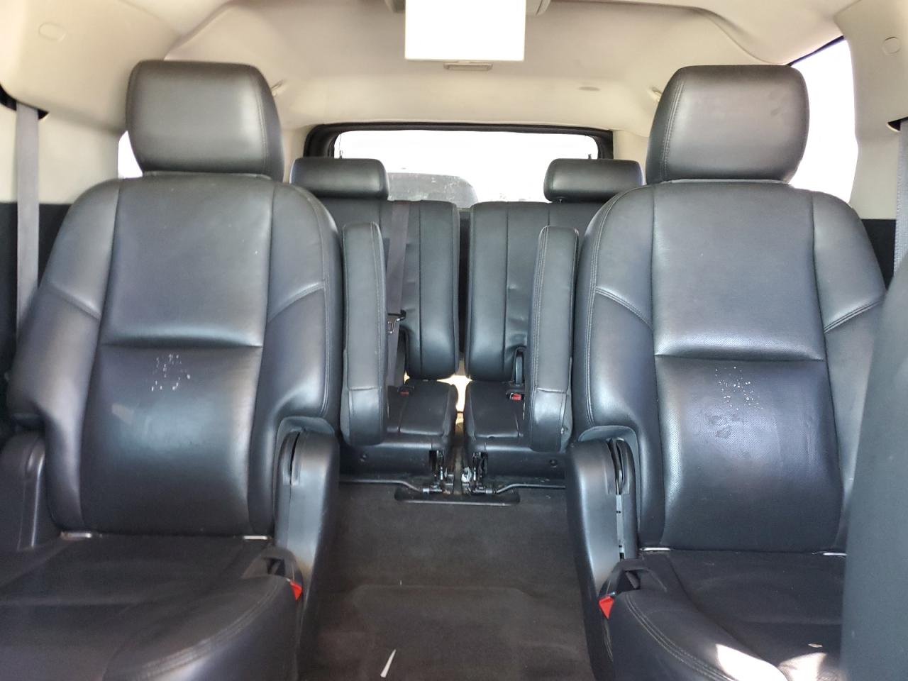 2012 GMC Yukon - Image 10