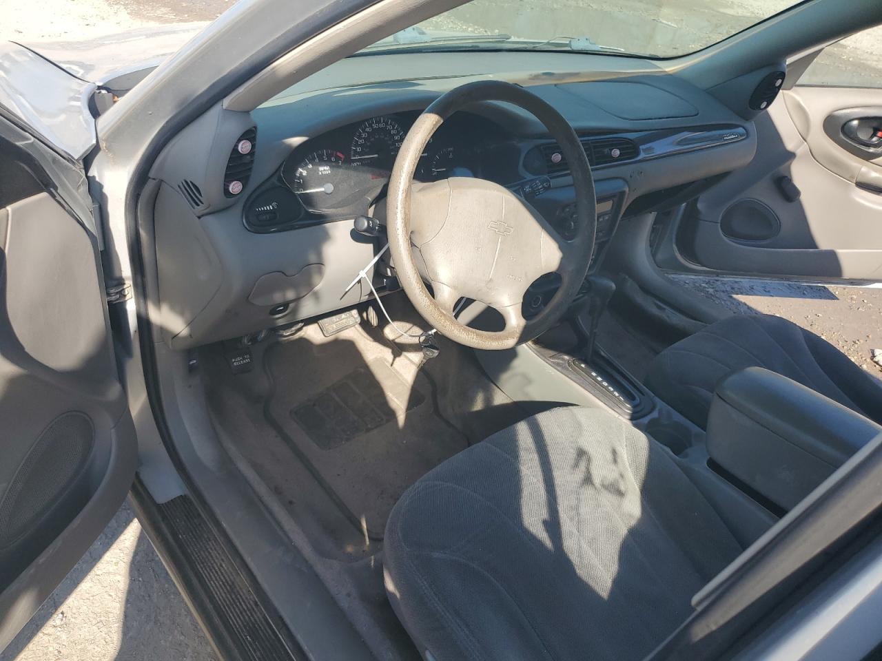 2003 Chevrolet Malibu - Image 8