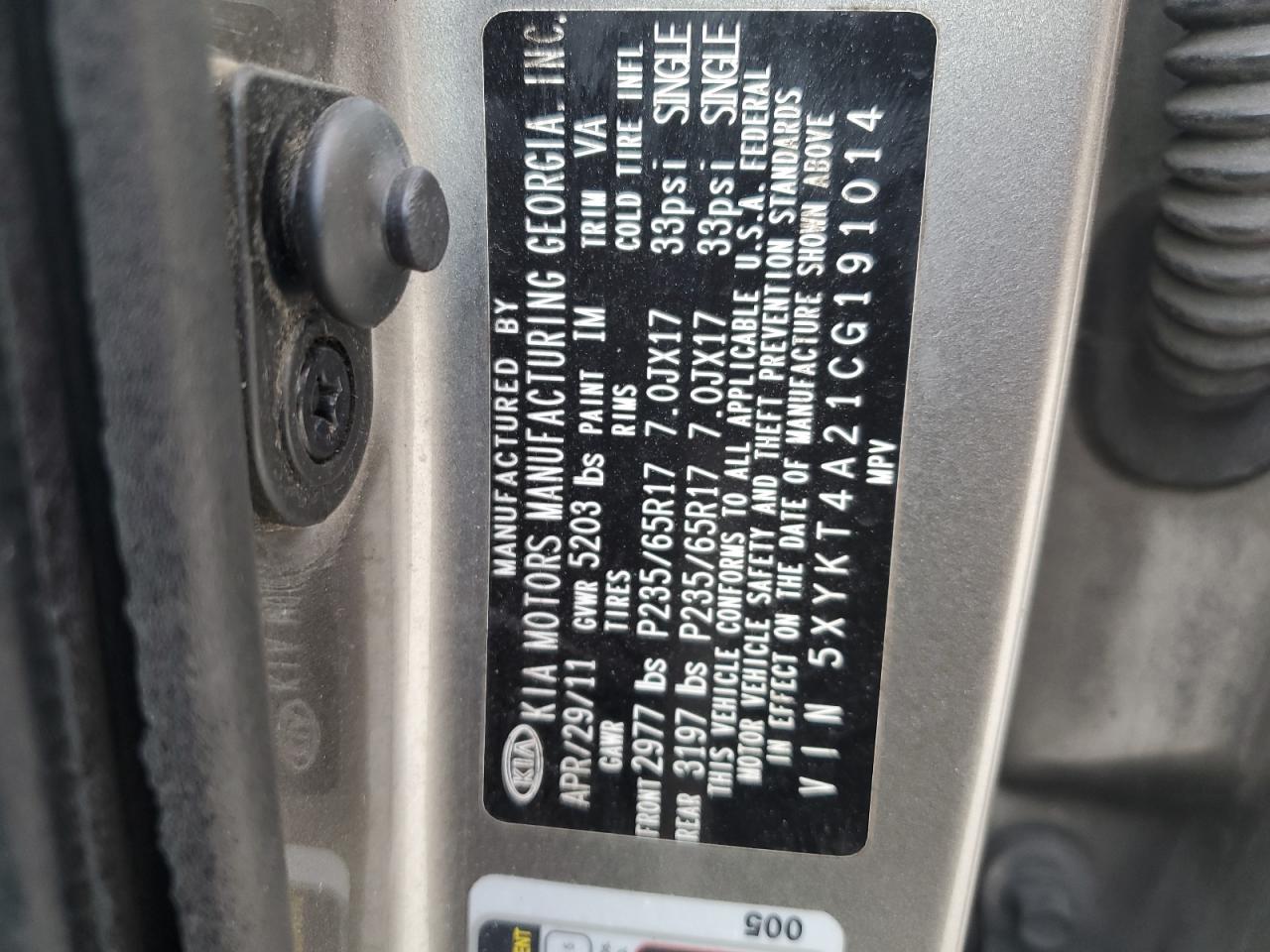 2012 Kia Sorento - Image 13