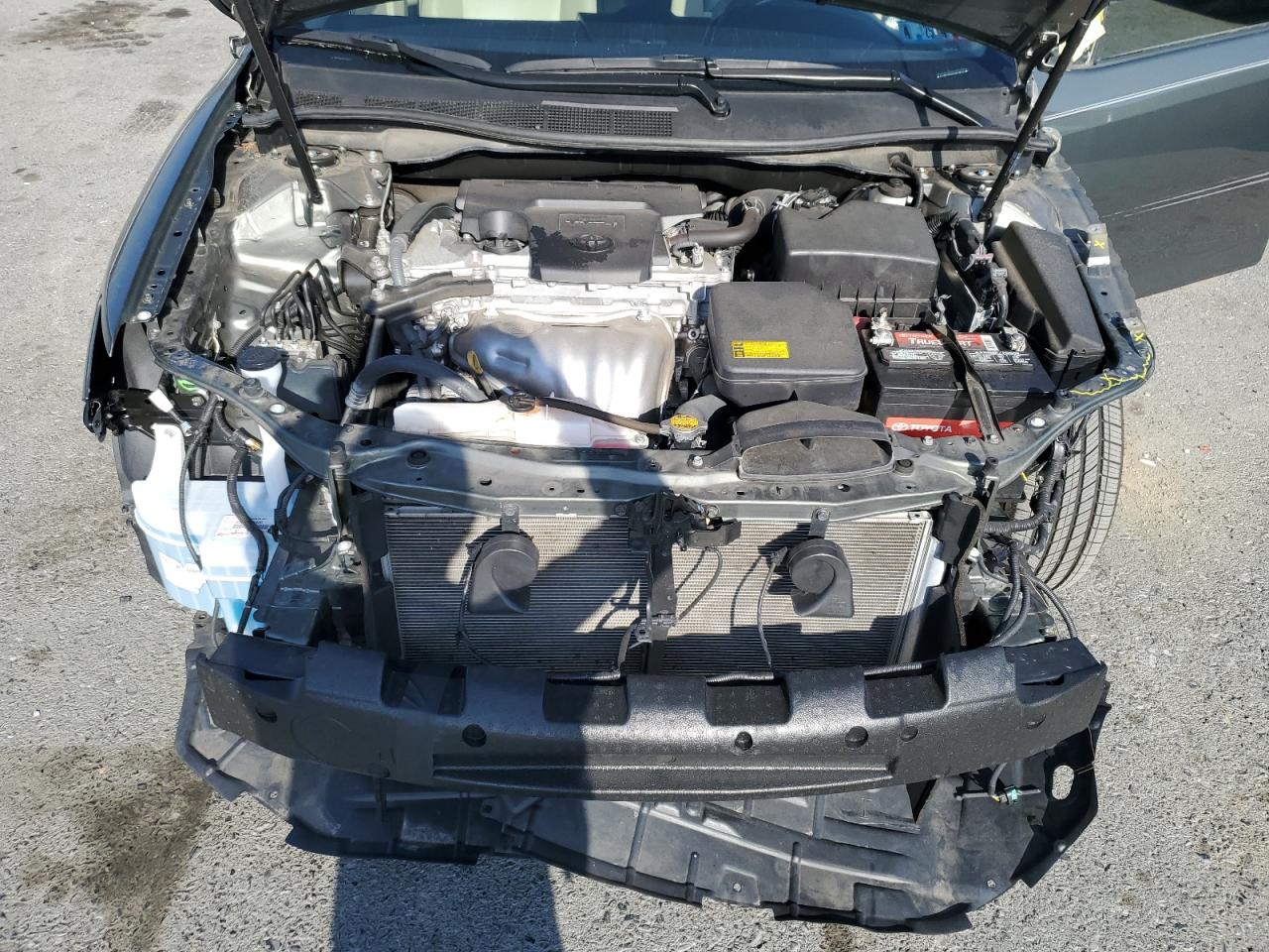 2012 Toyota Camry - Image 11
