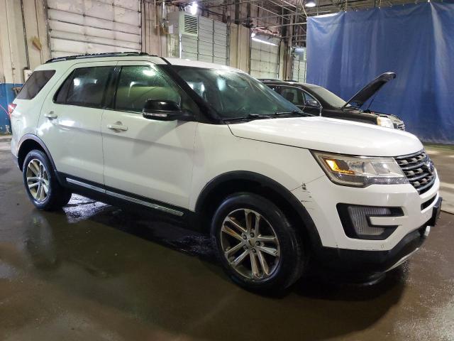 Паркетники FORD EXPLORER 2017 Білий