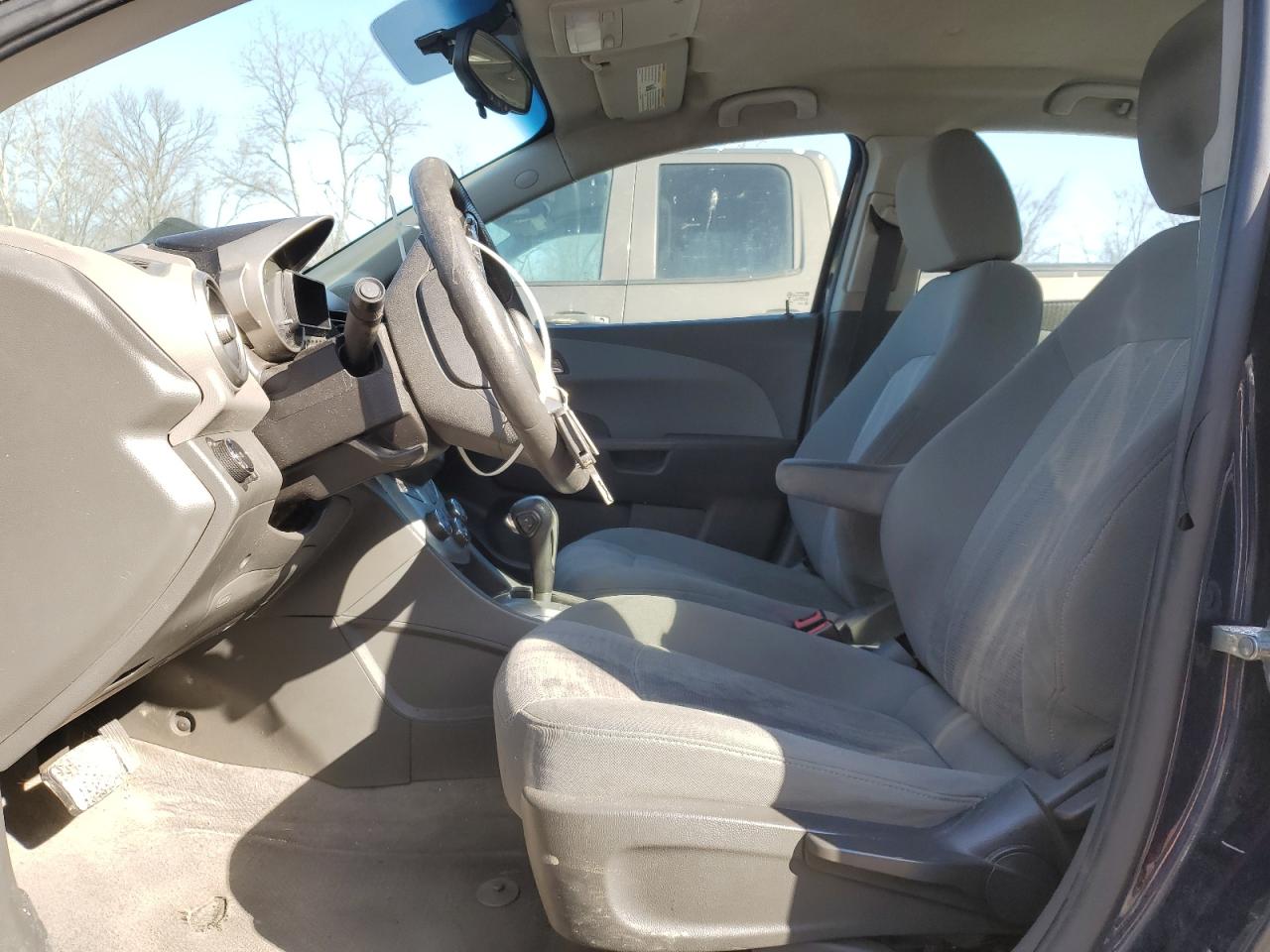 2015 Chevrolet Sonic - Image 7