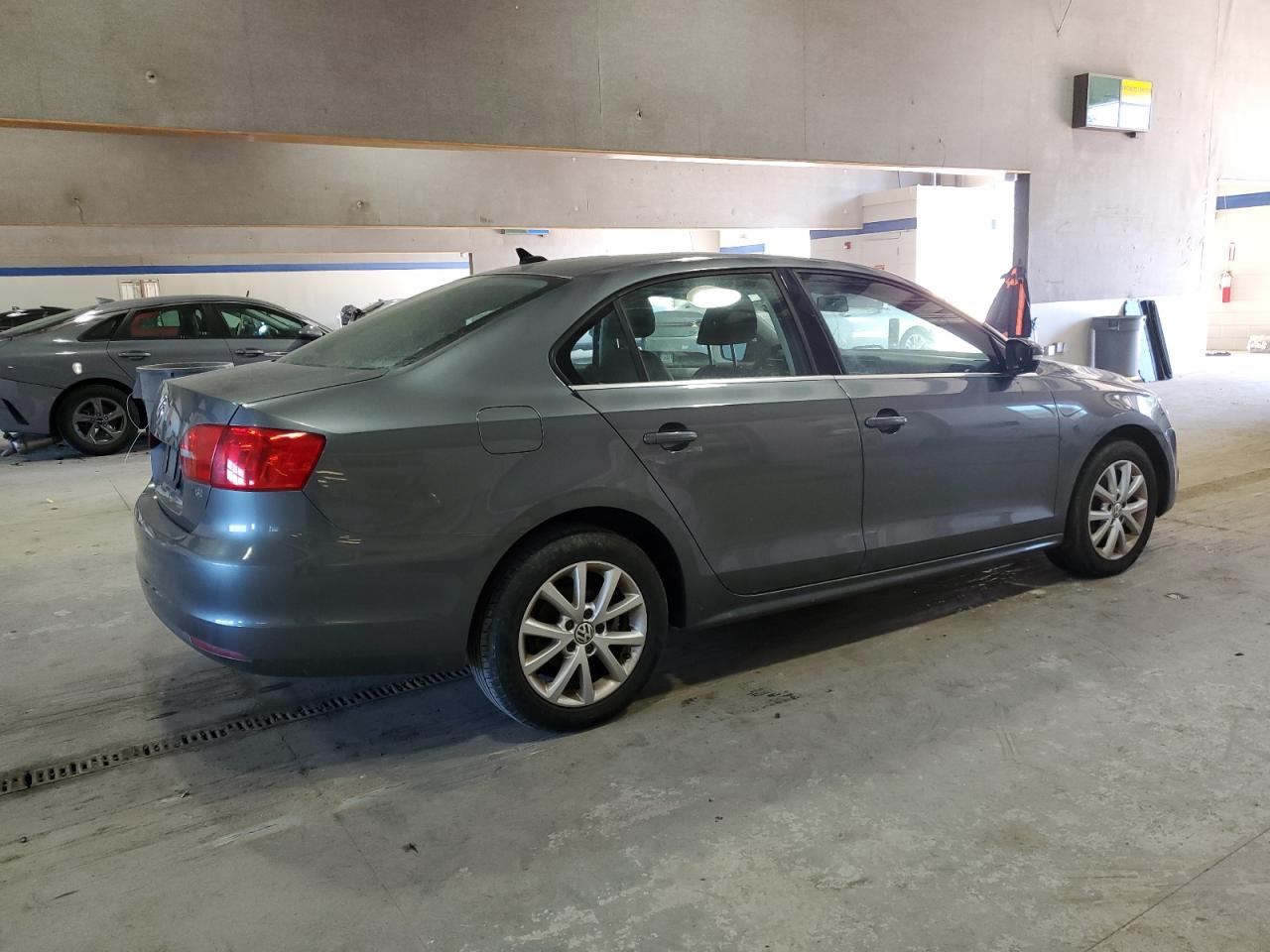 2014 Volkswagen Jetta - Image 3
