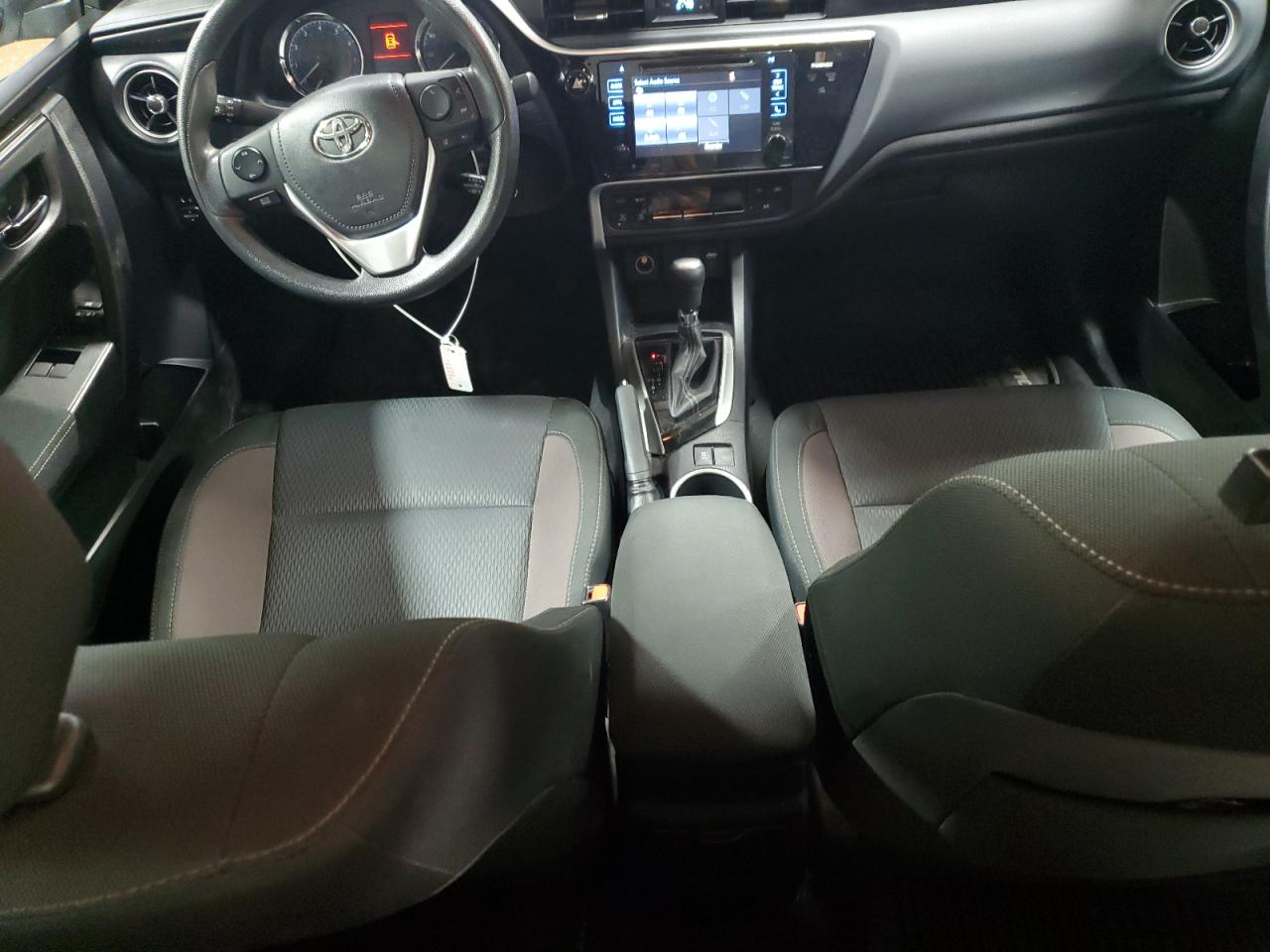 2017 Toyota Corolla - Image 8