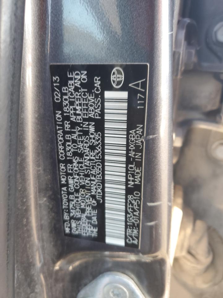 2013 Toyota Prius - Image 12