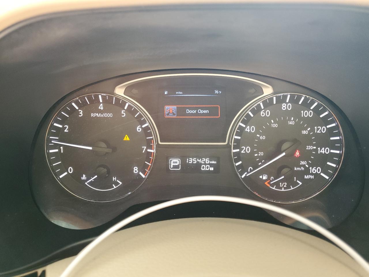 2014 Nissan Pathfinder - Image 9