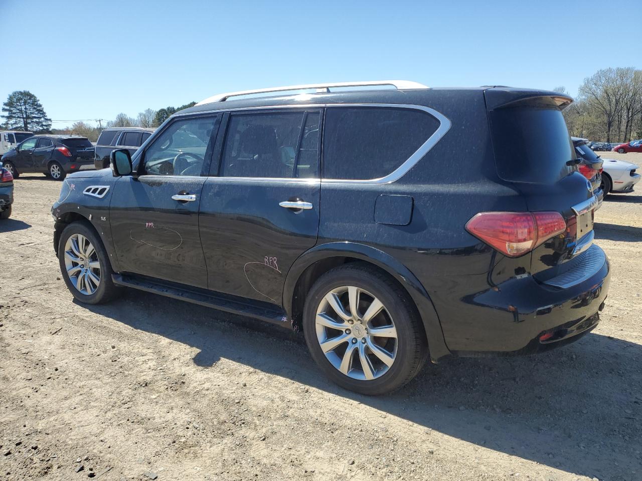 2014 Infiniti QX80 - Image 2