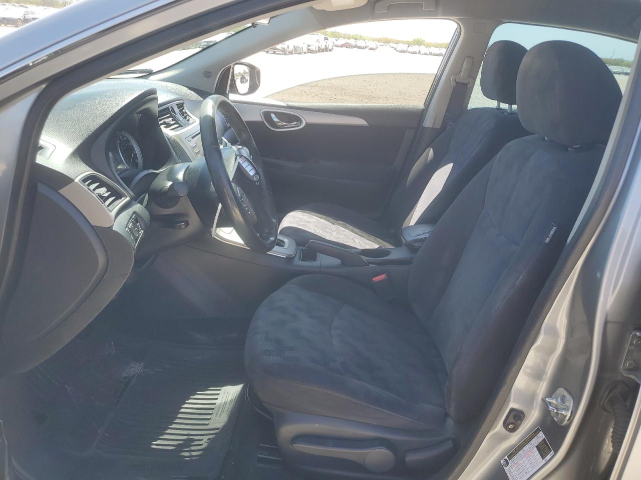 2013 Nissan Sentra - Image 7