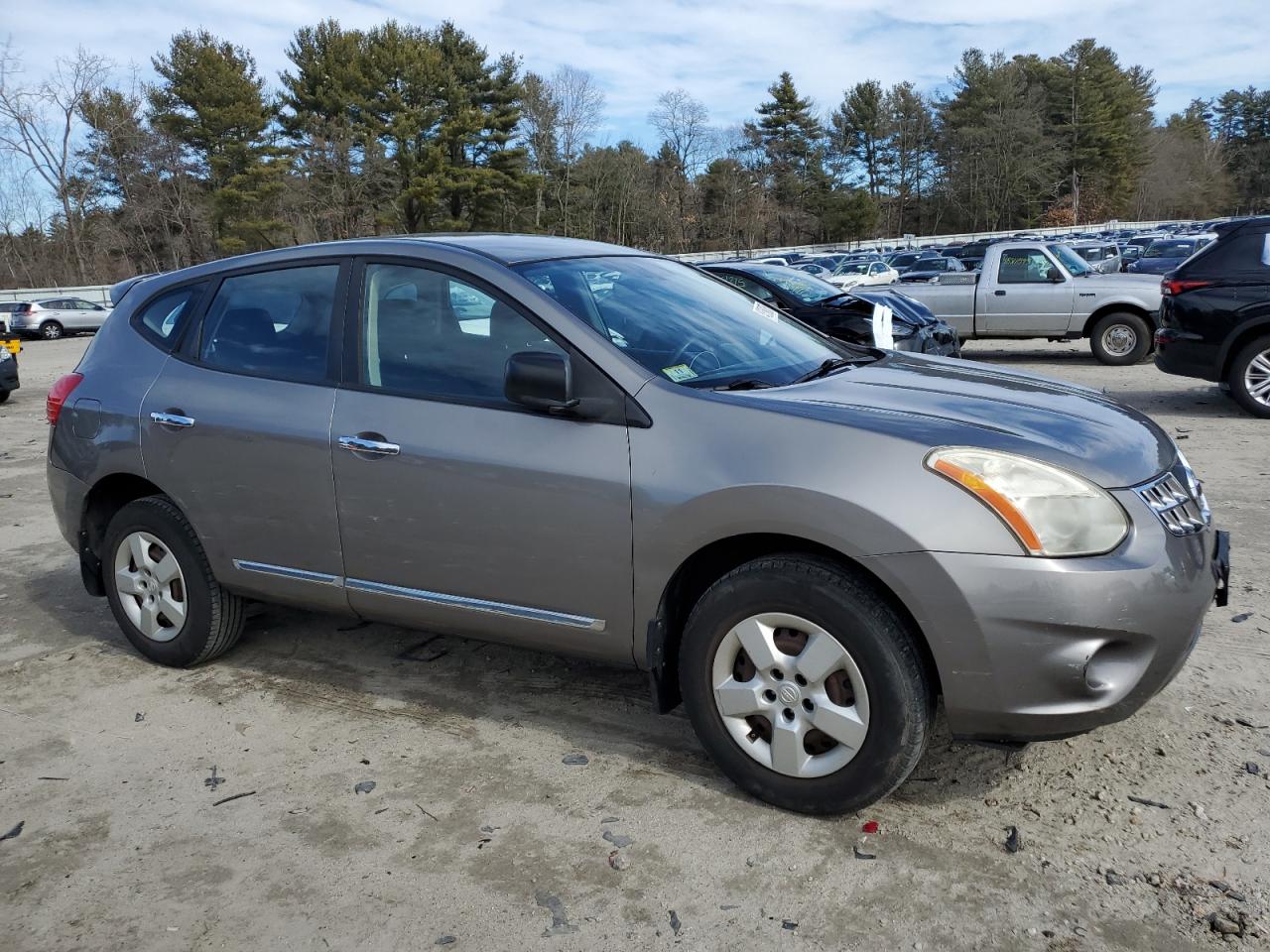 2011 Nissan Rogue - Image 4