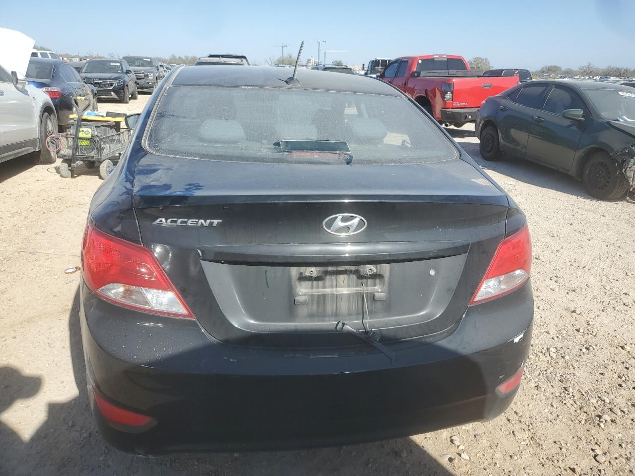 2016 Hyundai Accent - Image 6
