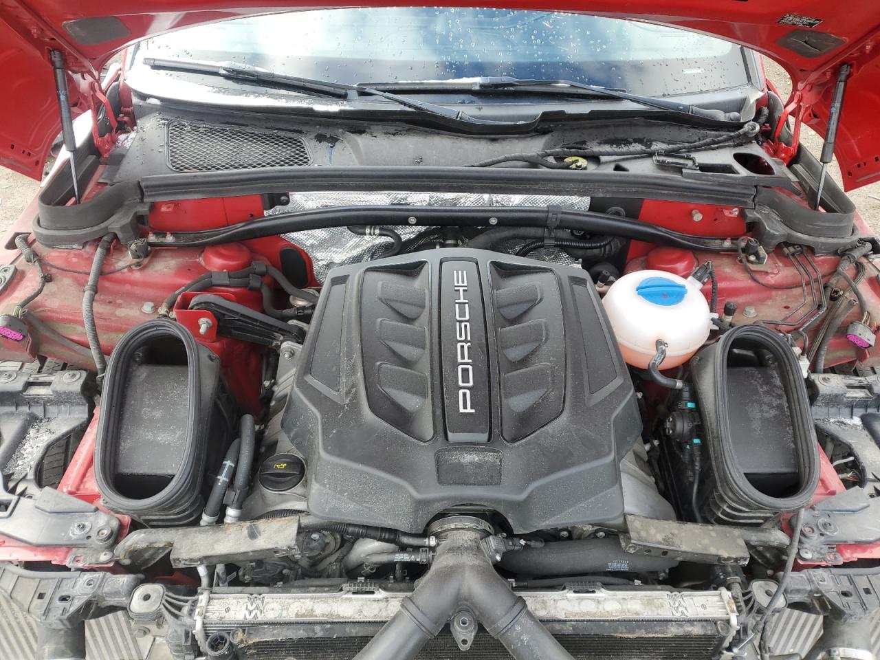 2017 Porsche Macan - Image 12