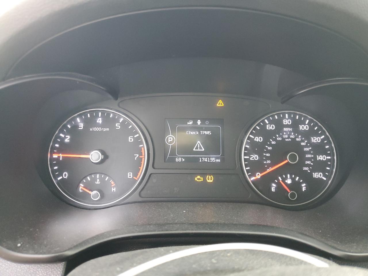 2017 Kia Optima - Image 9