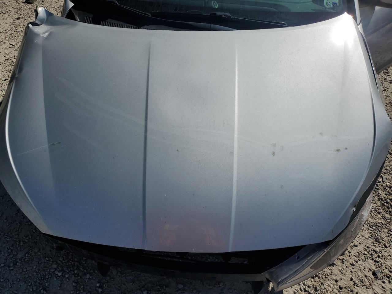 2019 Hyundai Elantra - Image 12