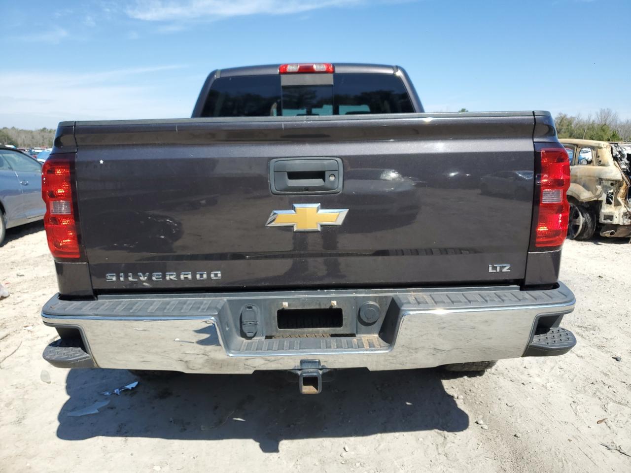 2014 Chevrolet Silverado - Image 6