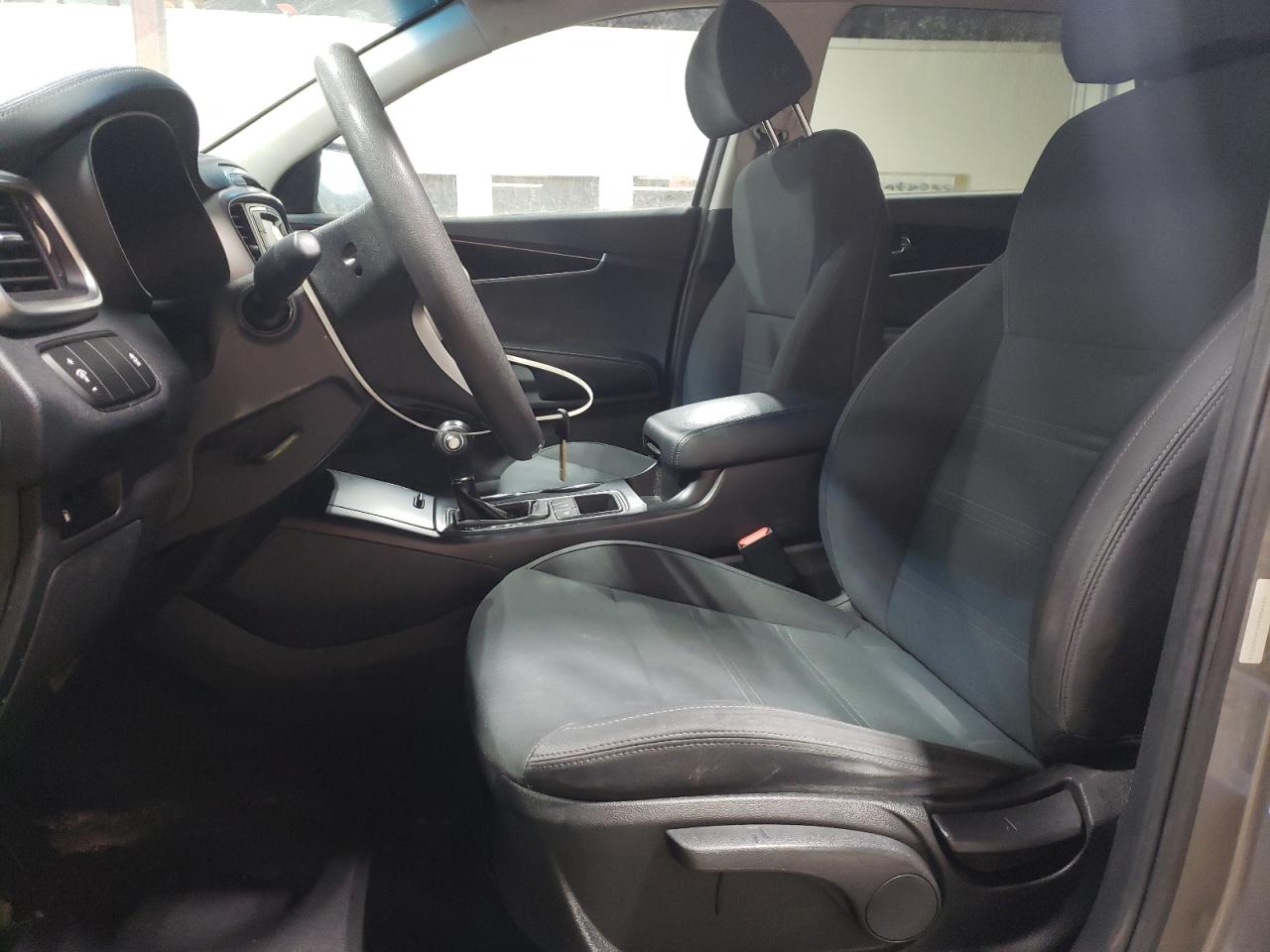 2018 Kia Sorento - Image 7