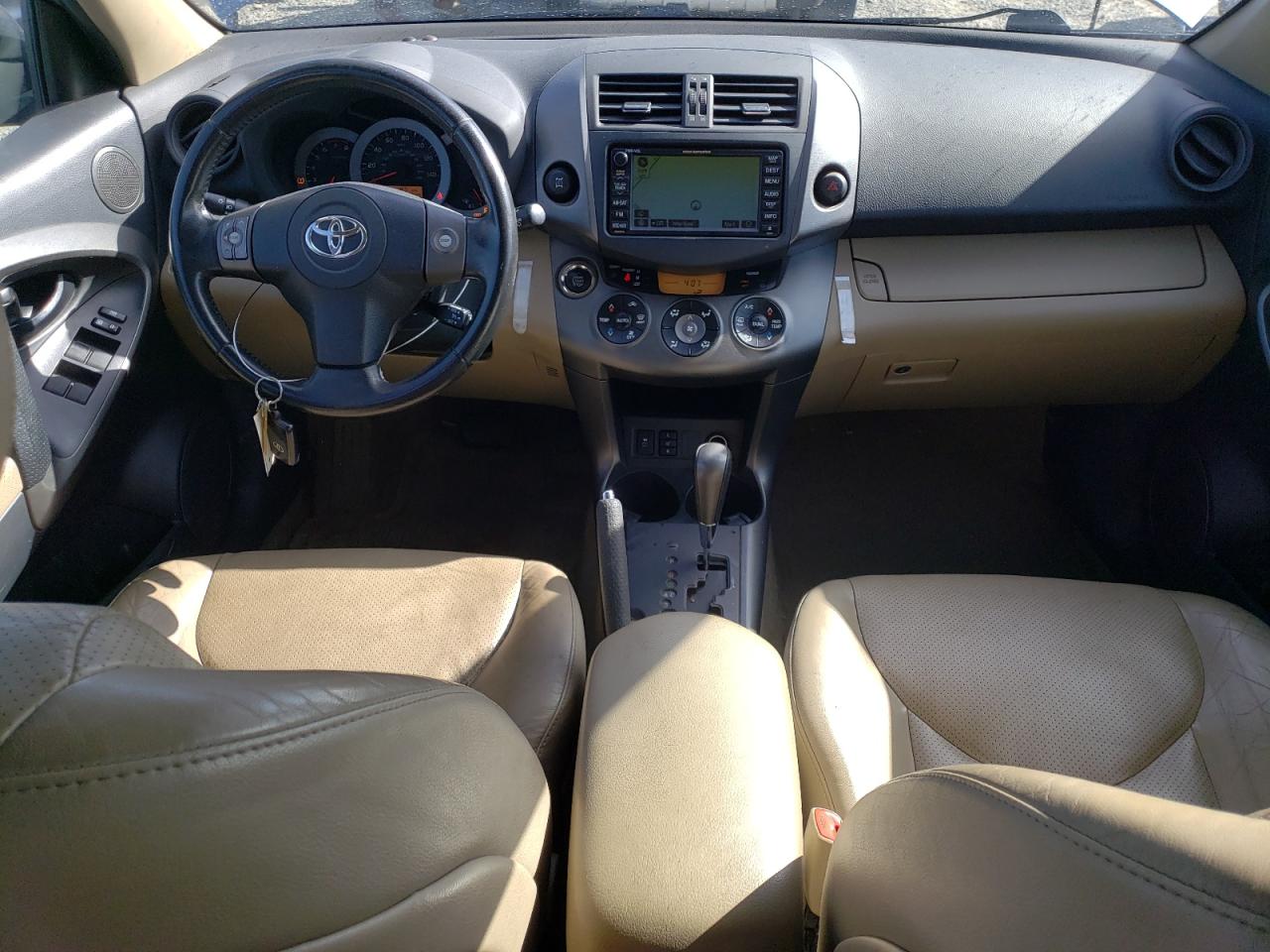 2011 Toyota RAV 4 - Image 8