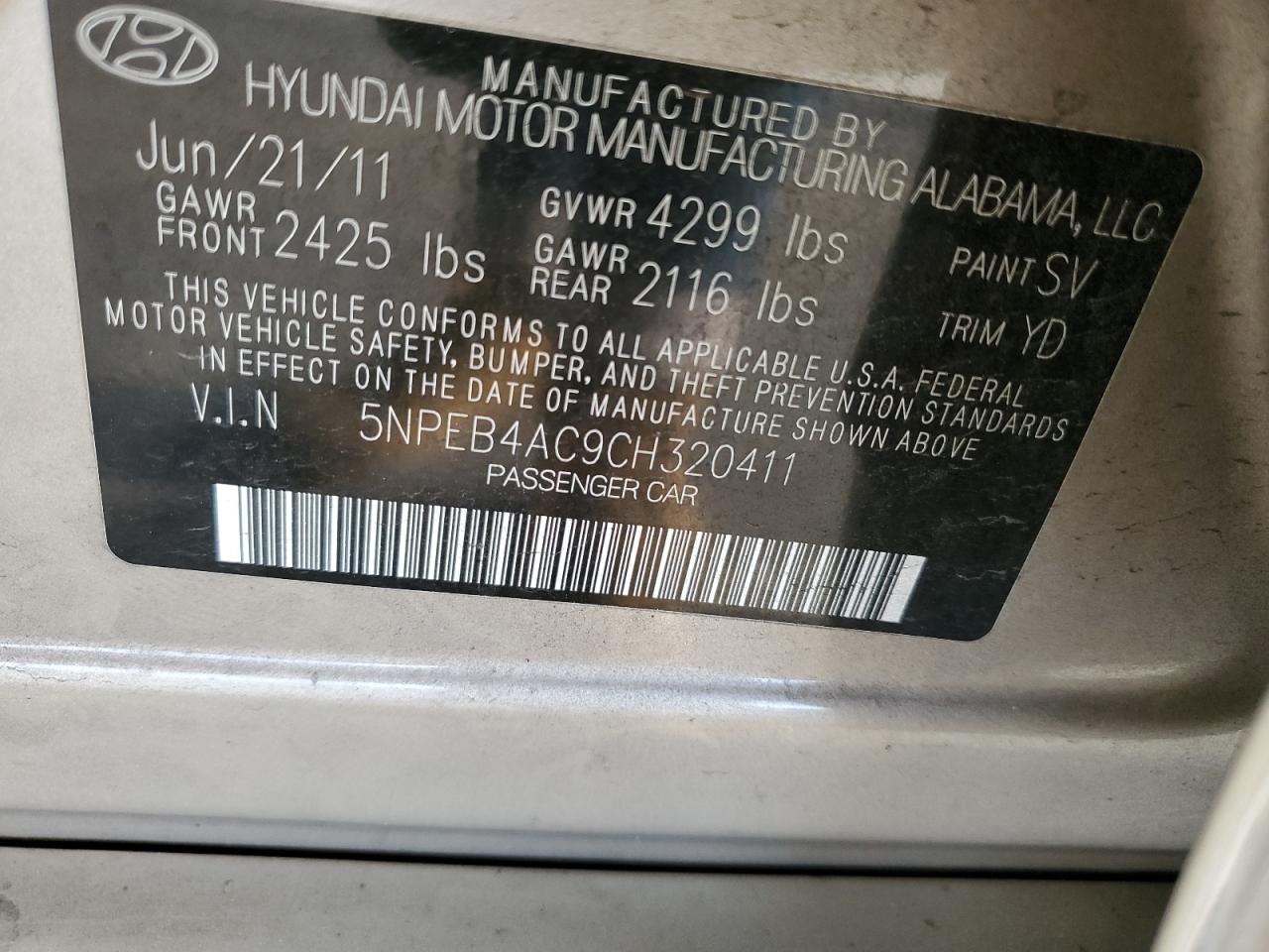 2012 Hyundai Sonata - Image 12