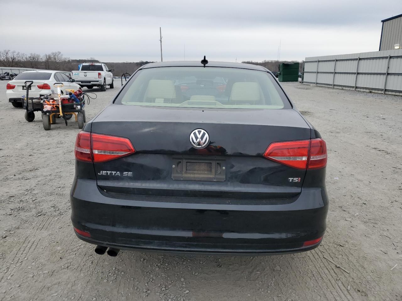 2015 Volkswagen Jetta - Image 6